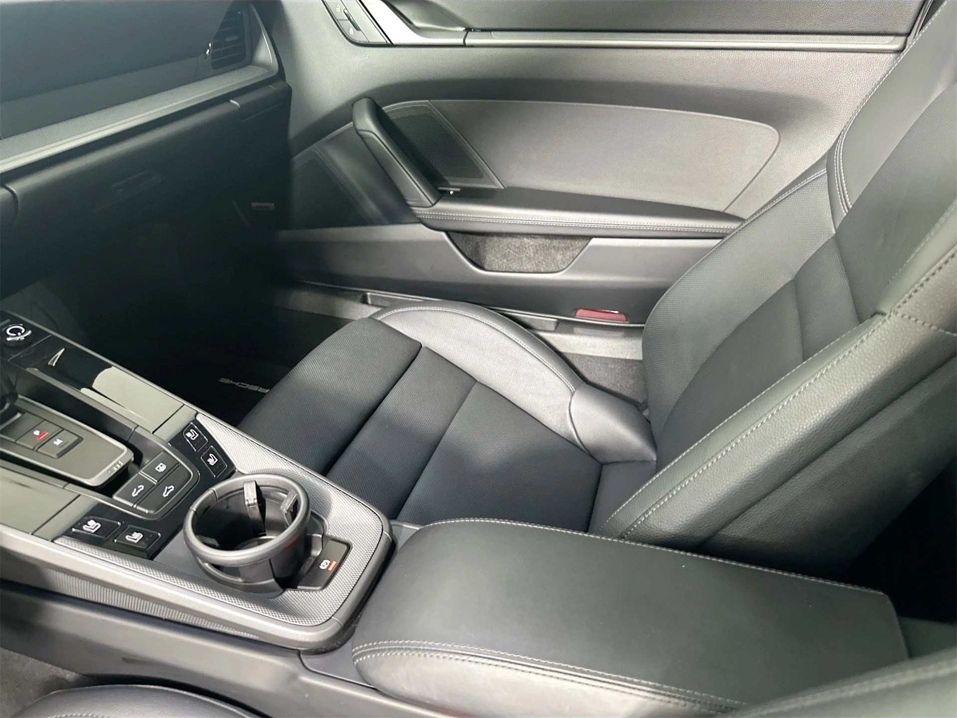 mph029_2086868858_a9f6bc13cf19e1dafe5ea27449a0474f_68941f0f22