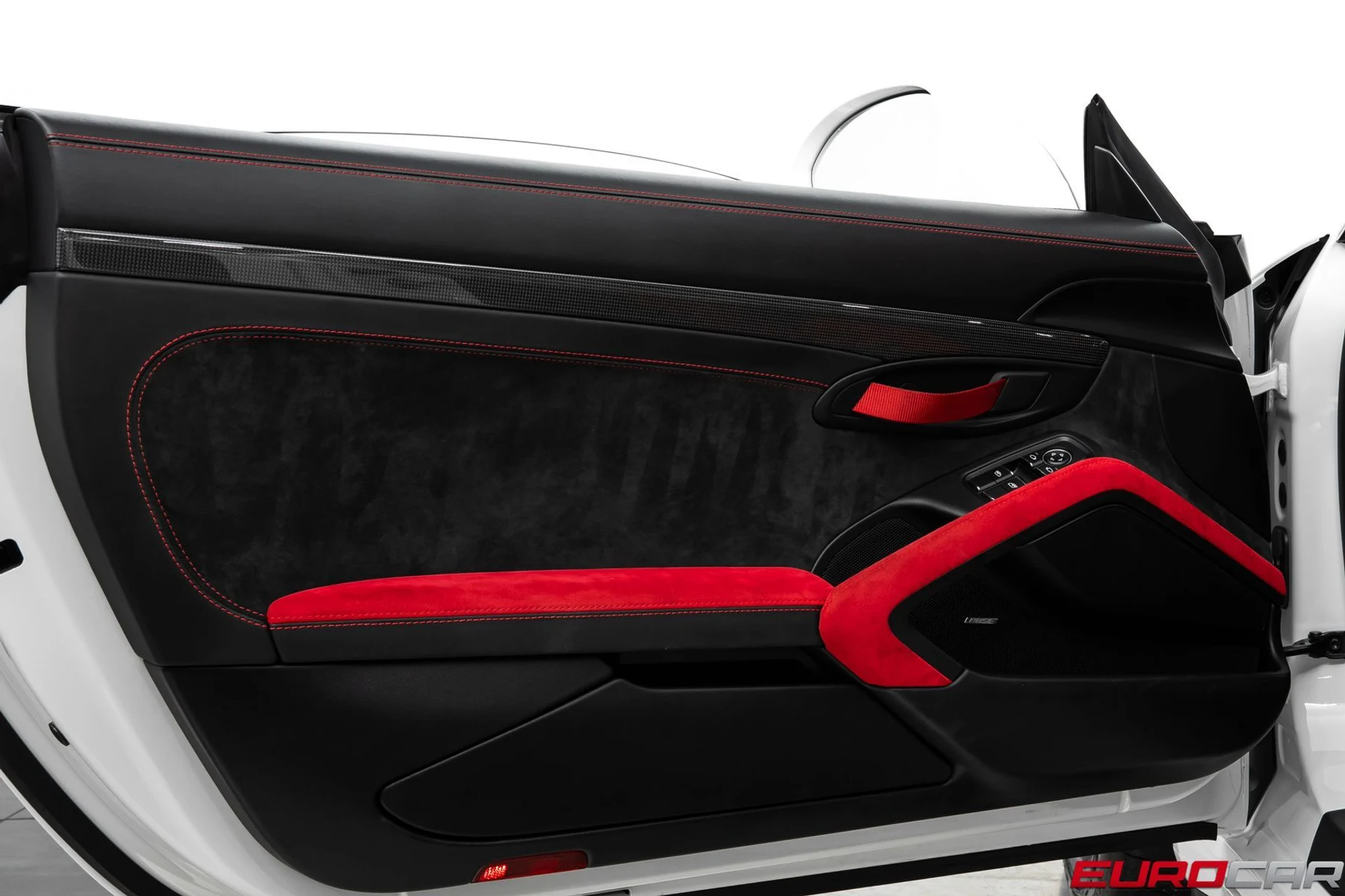 mph029_2101887527_d0545916_9922_40c4_8551_45678c566ec1_107d22f59e