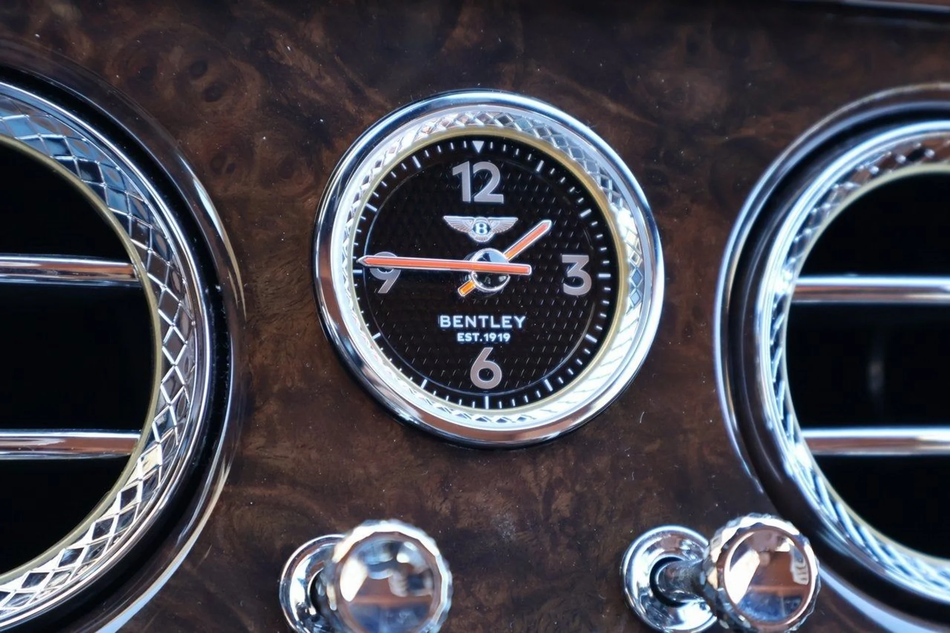 mph029_2105877279_30_58e89d30cb