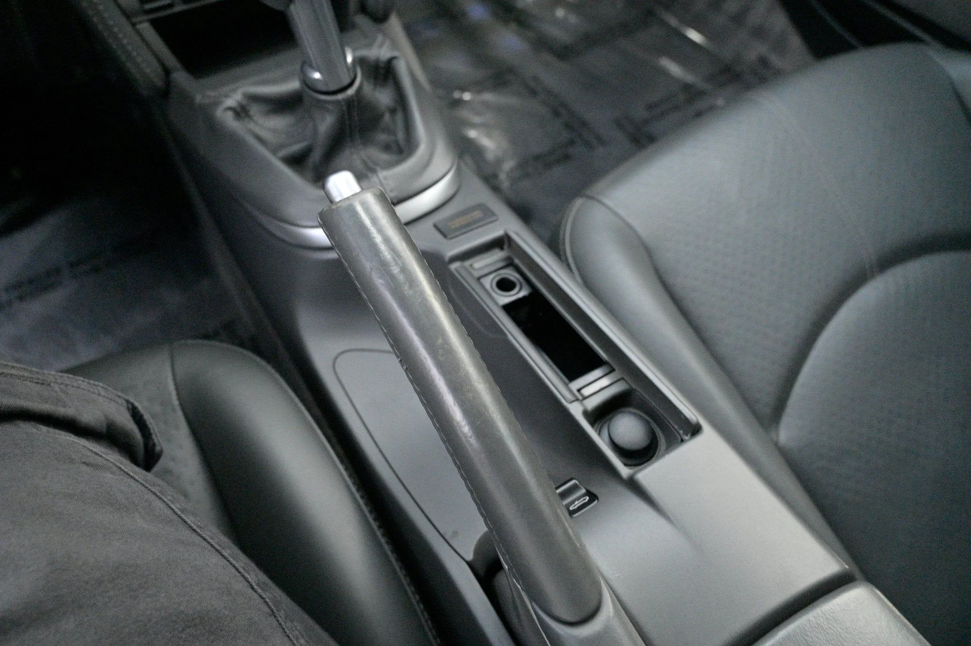 mph029_2107791898_c210659c3afd40da82d1a5d6c92a7cf7_ecc9701701