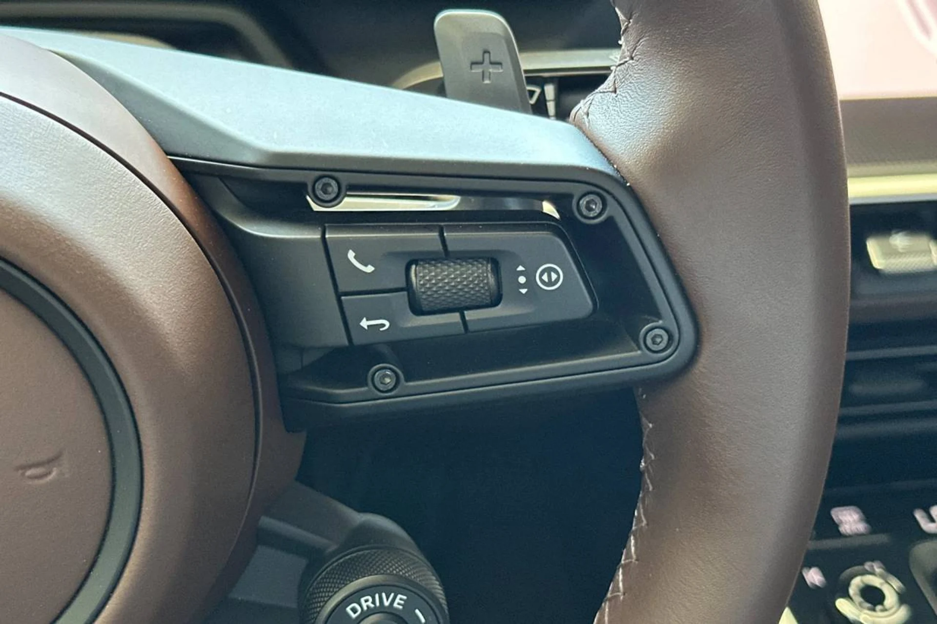 mph029_2124403716_1280_7da9543acf