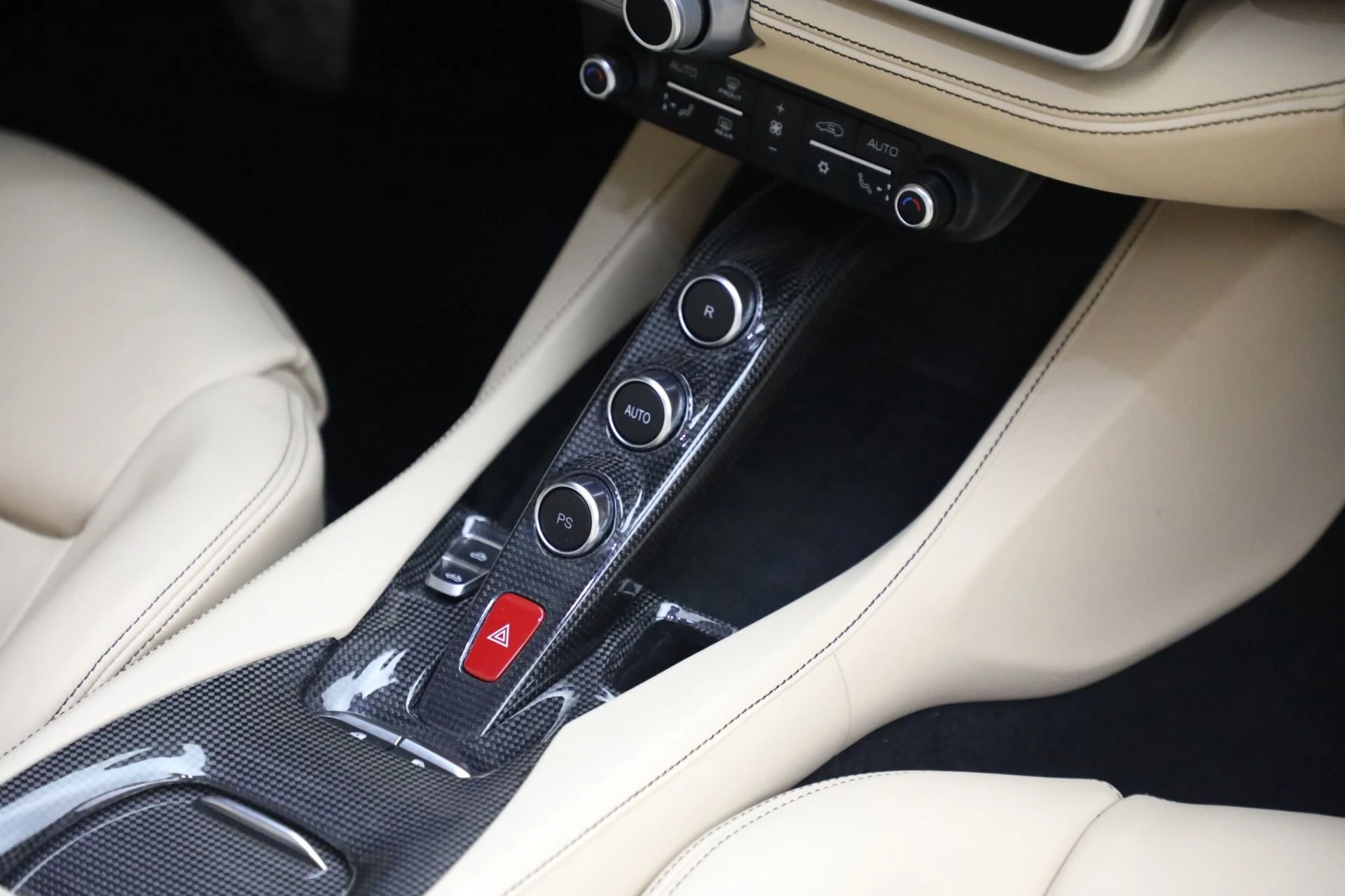 mph029_2129122008_Used_2023_Ferrari_Portofino_M_4041474f25