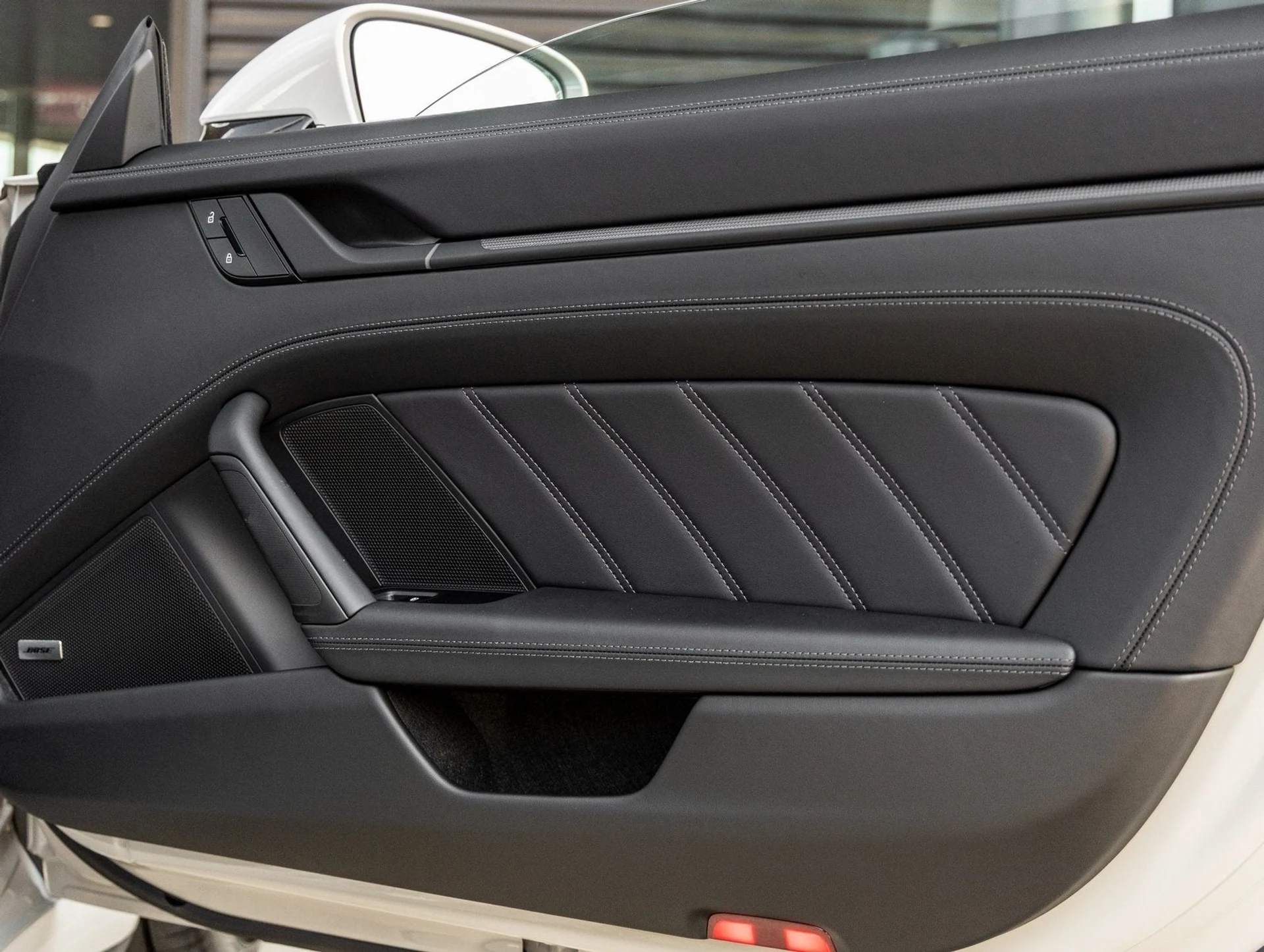 mph029_2130997762_30_54866e59c8