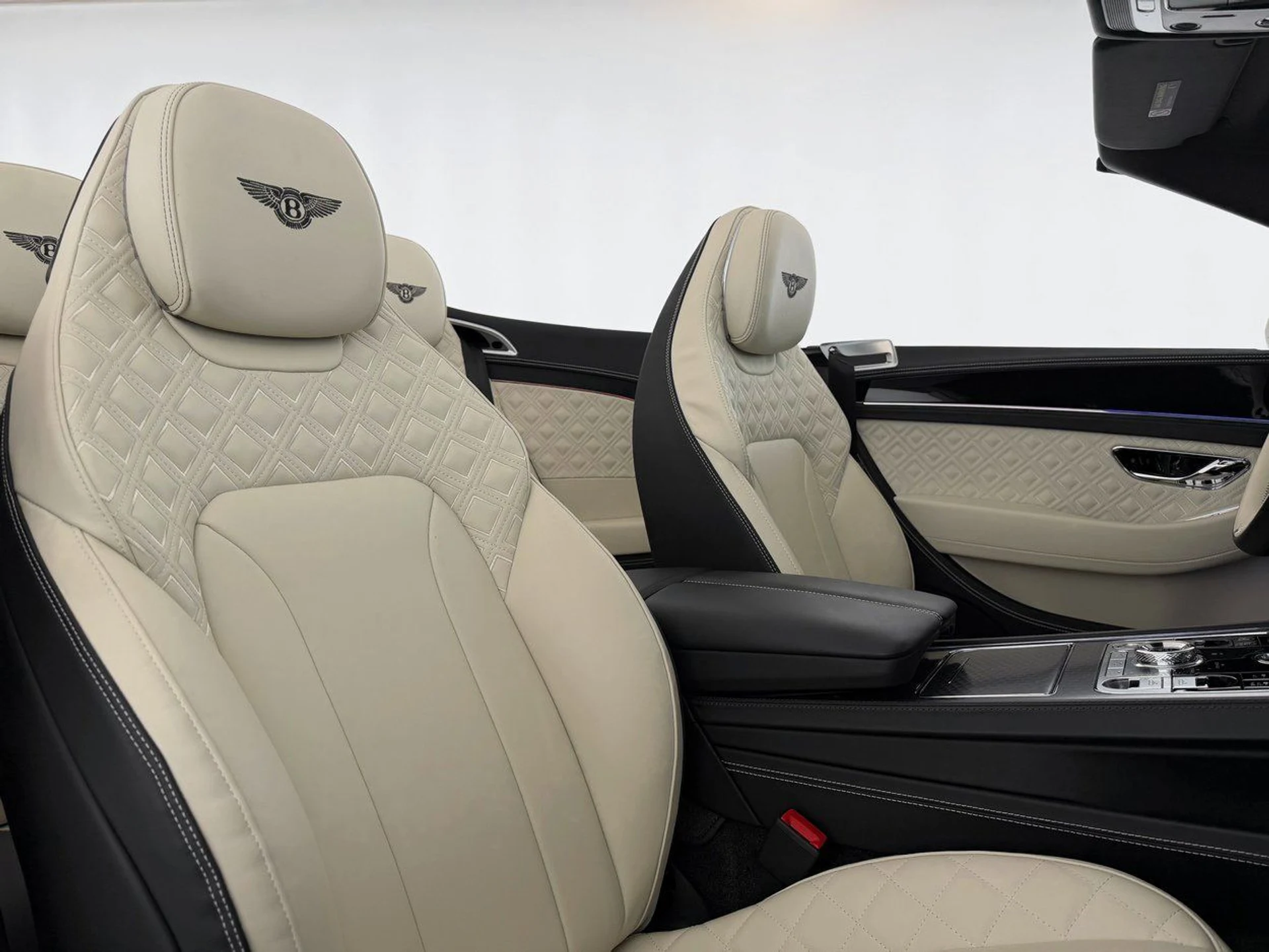 mph029_2132578415_706b428e0822b78d1d89eb0a4c7f70e9x_d47d59946f