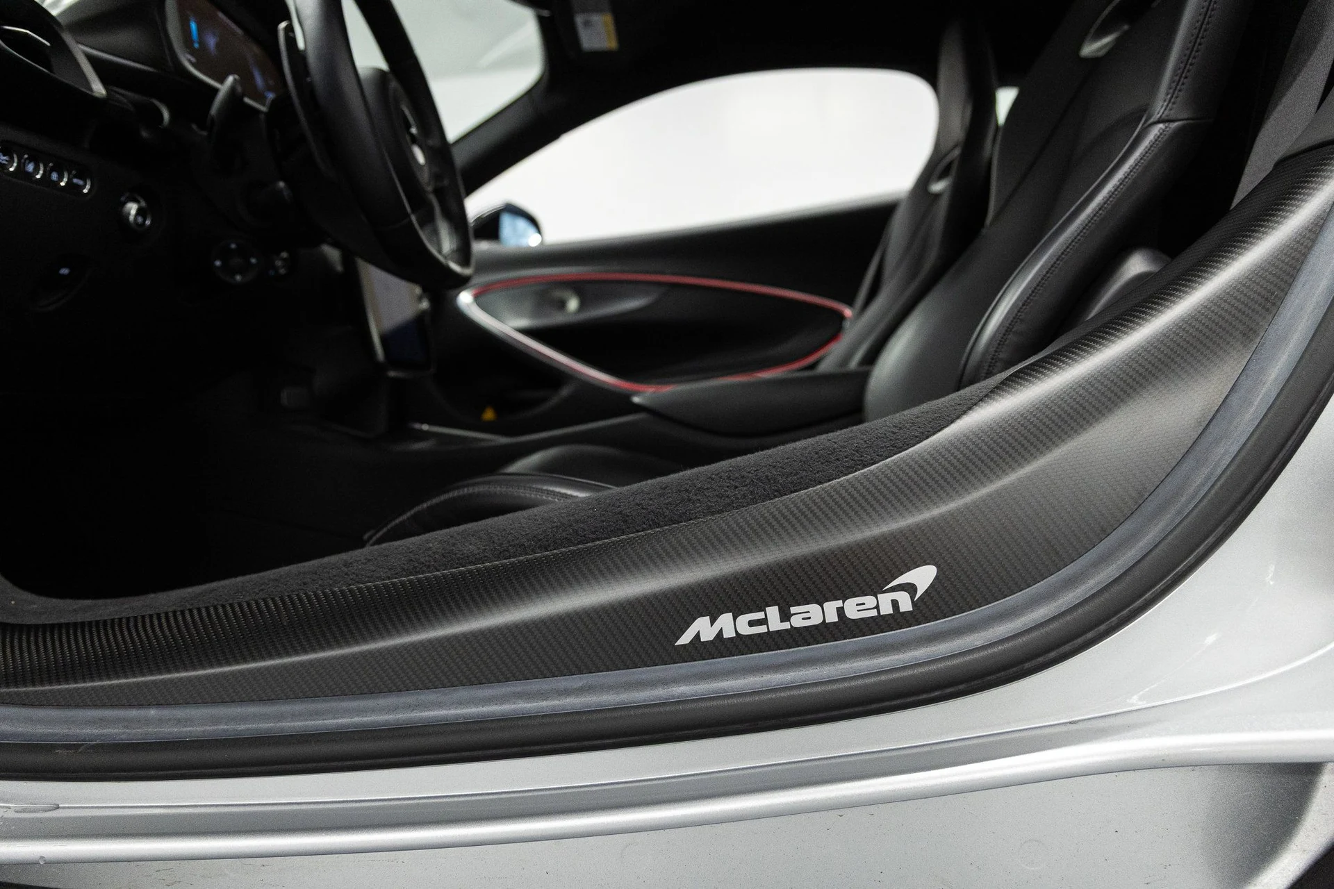 mph029_2132598846_5301d608c8b82ae96338b6e15b6808c7x_b6b81f468f