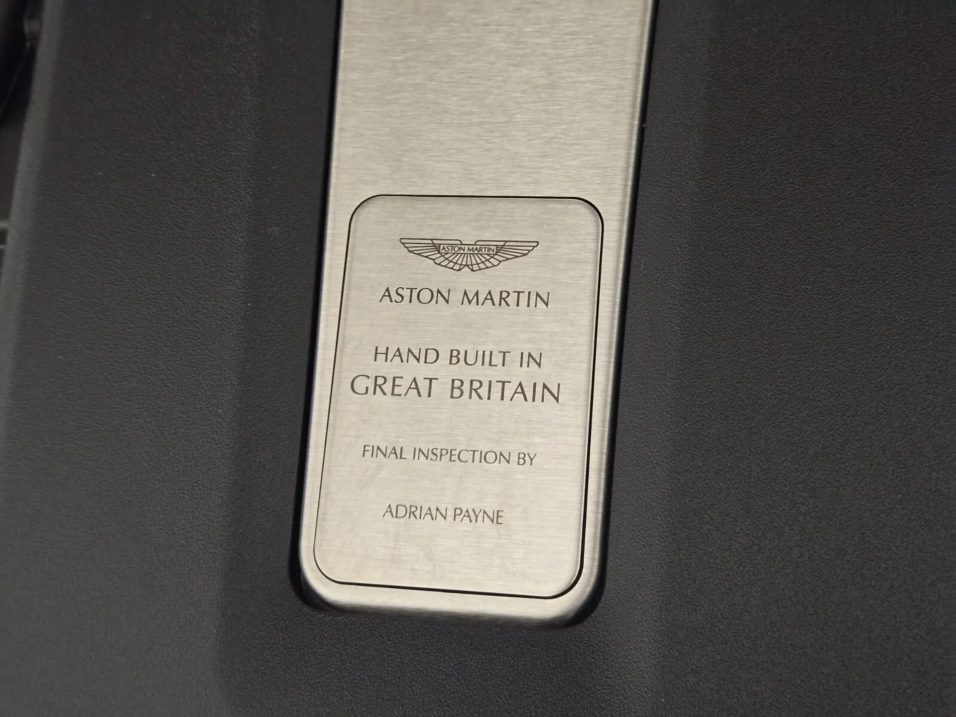 mph029_2134037031_Used_2023_Aston_Martin_DBX_707_1777354922_8d96ab30af