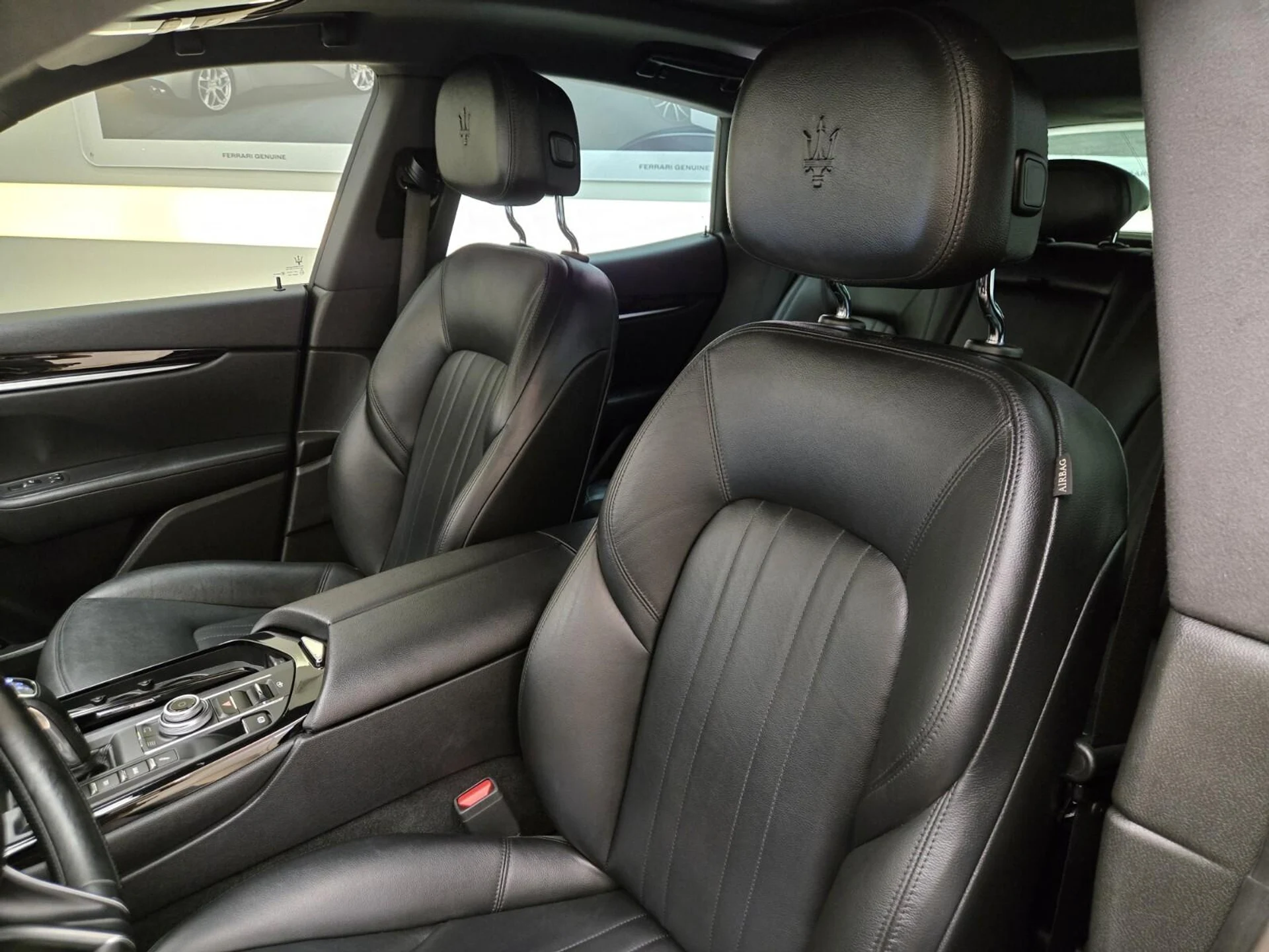 mph029_2143247775_Used_2020_Maserati_Levante_1753941261_4922dd97c3
