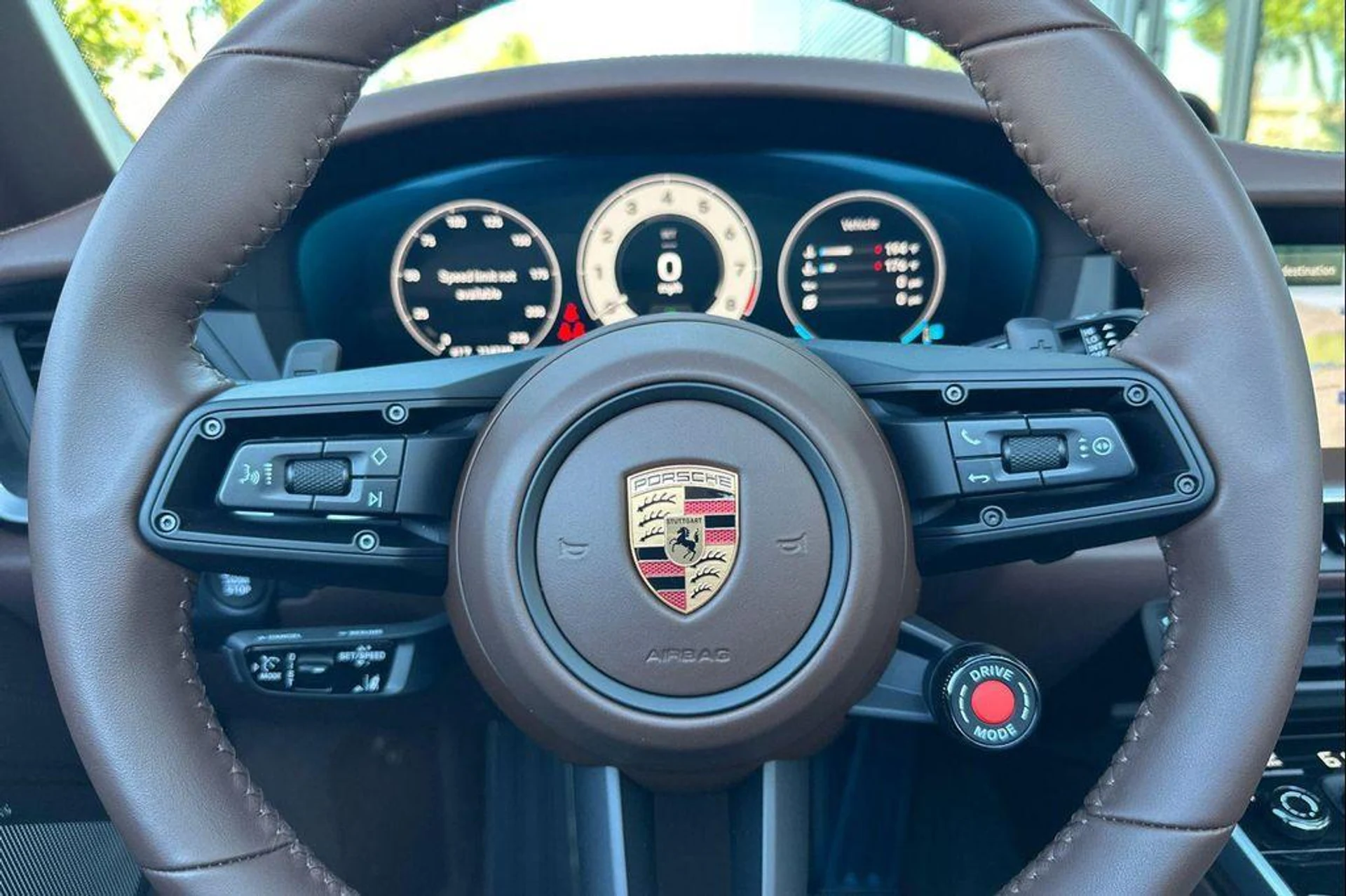 mph029_2147085529_FTQL_6_Rie1_UNR_4nk8c9_Gt2cg_L_mo_106d83fedb