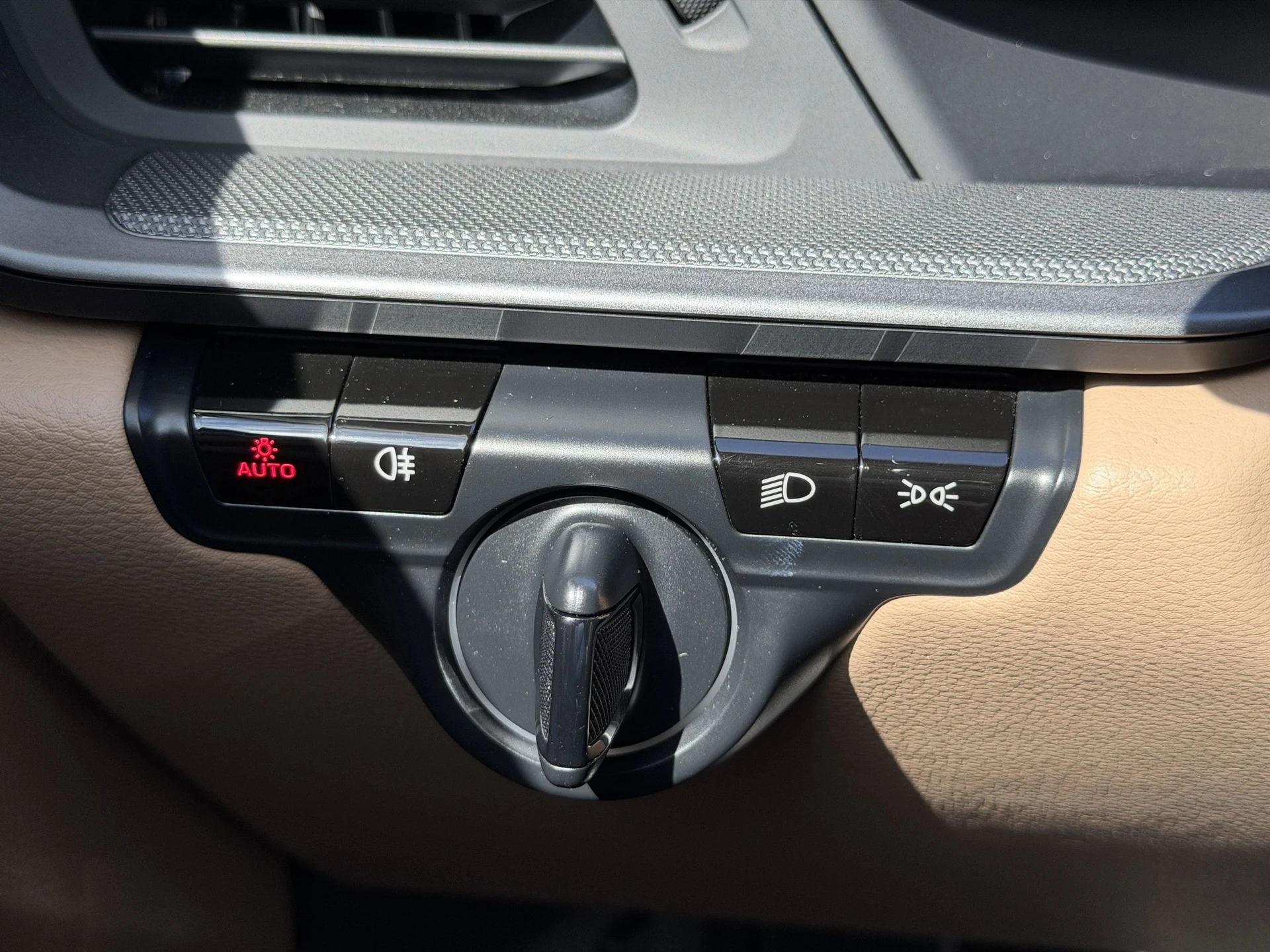 mph029_2152370693_7be1dc1793352ce5d8f361892bd5ab74x_2e2c1a5d5f