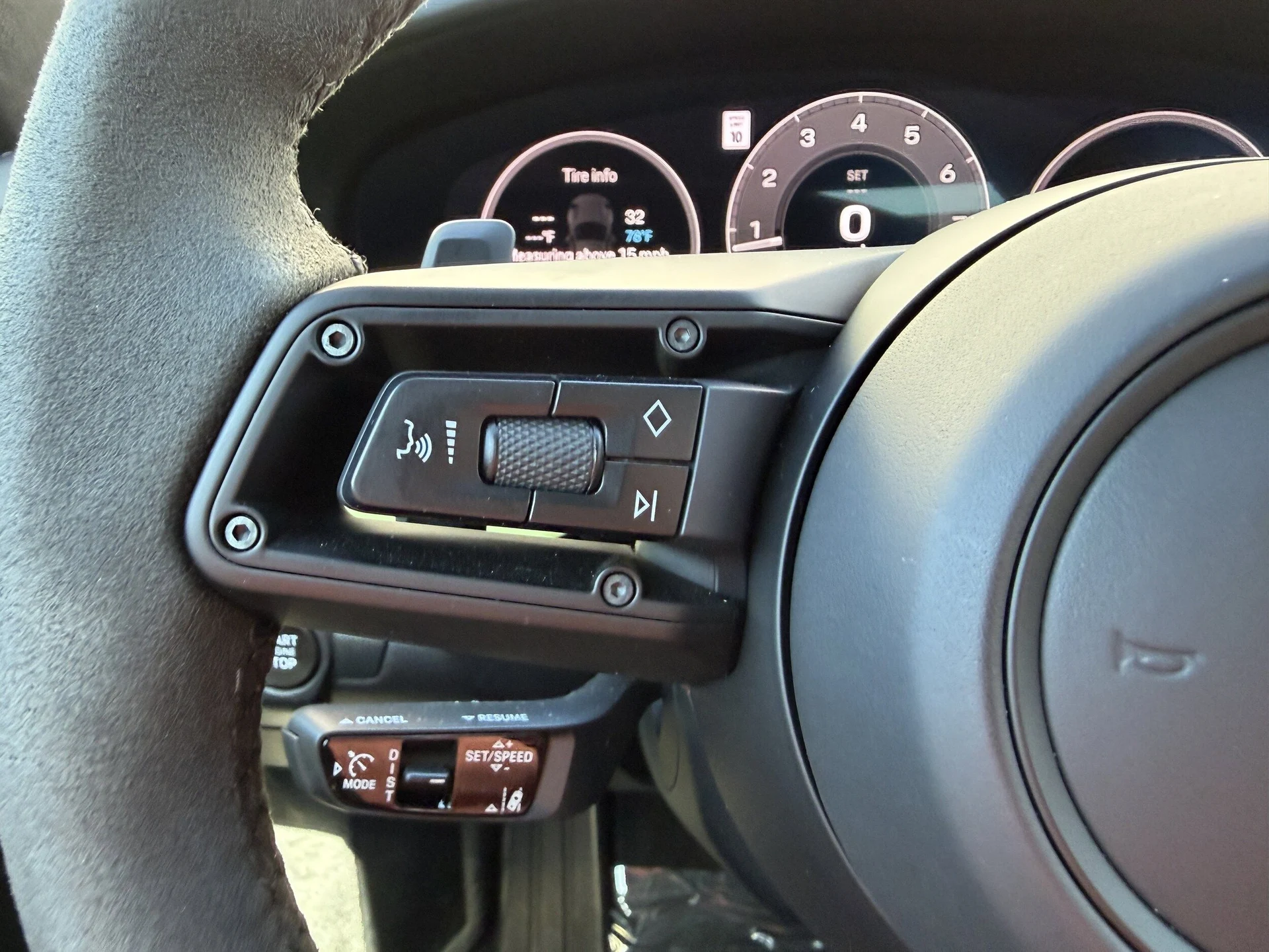 mph029_2160904918_69f660845a8b0d5e431336e00512ed6bx_8c0252d03a