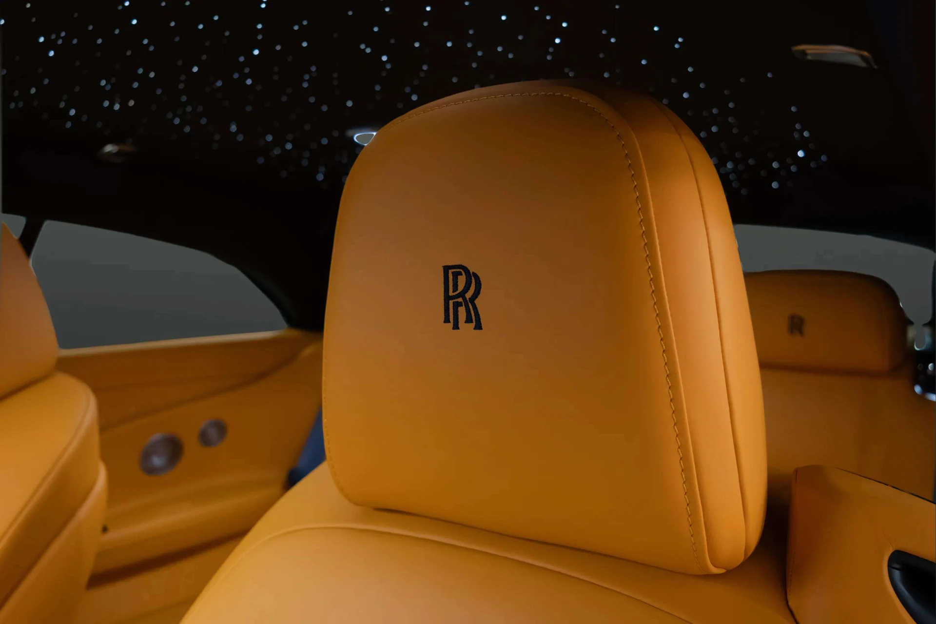mph029_2164794780_1da3788d_f767_47c6_b63f_1de754ac8293_202420_Rolls_Royce20_Spectre2028_SCATK_2_C04_RU_22313629_30_6ef52b3474