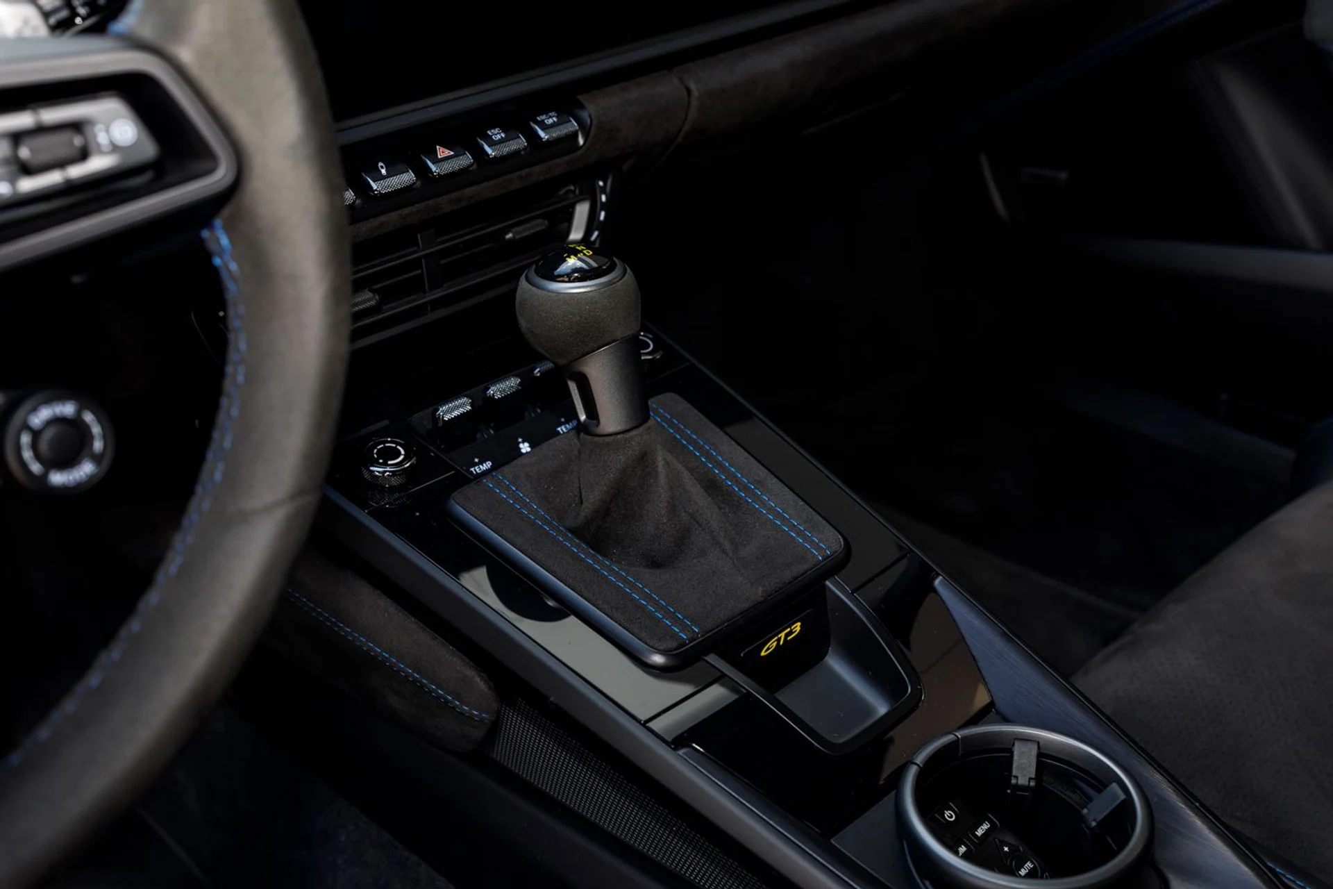 mph029_216490294_595_p30_l_0546b45223