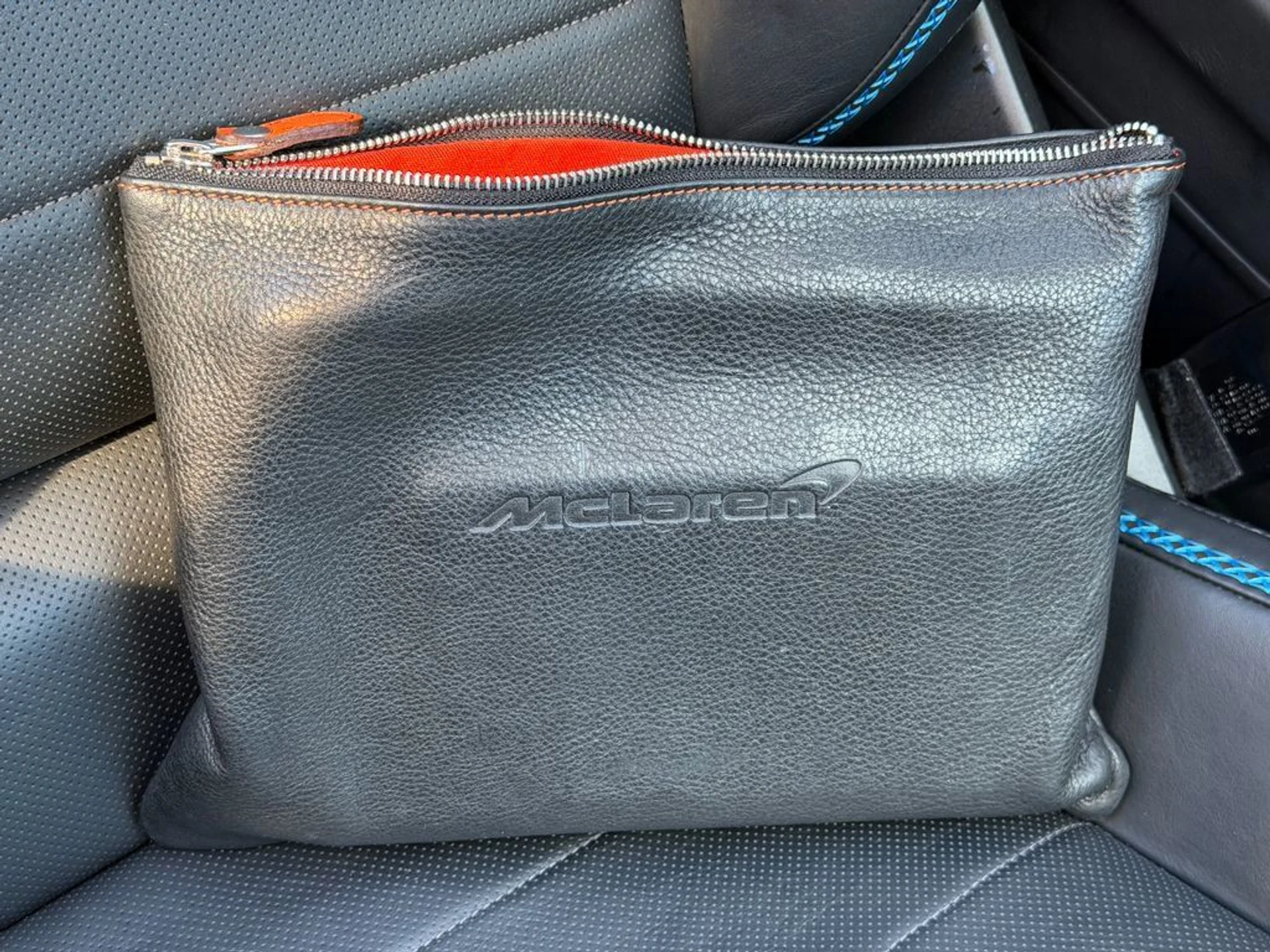 mph029_2165208418_20eba691a90d4f5cbaefeac6df259d90_a086013c71