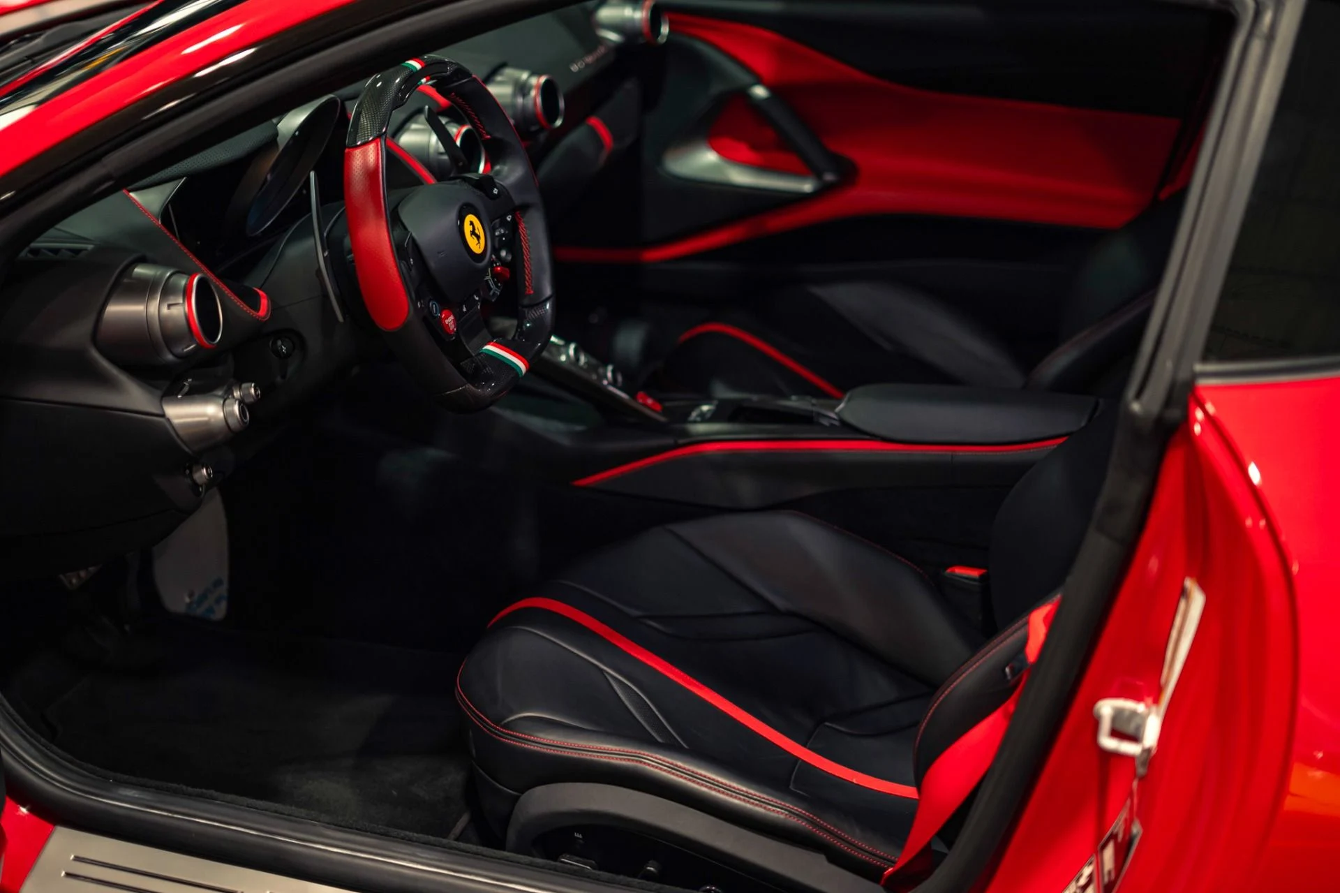 mph029_216685062_Used_2020_Ferrari_812_Superfast_1778093212_b47395e696
