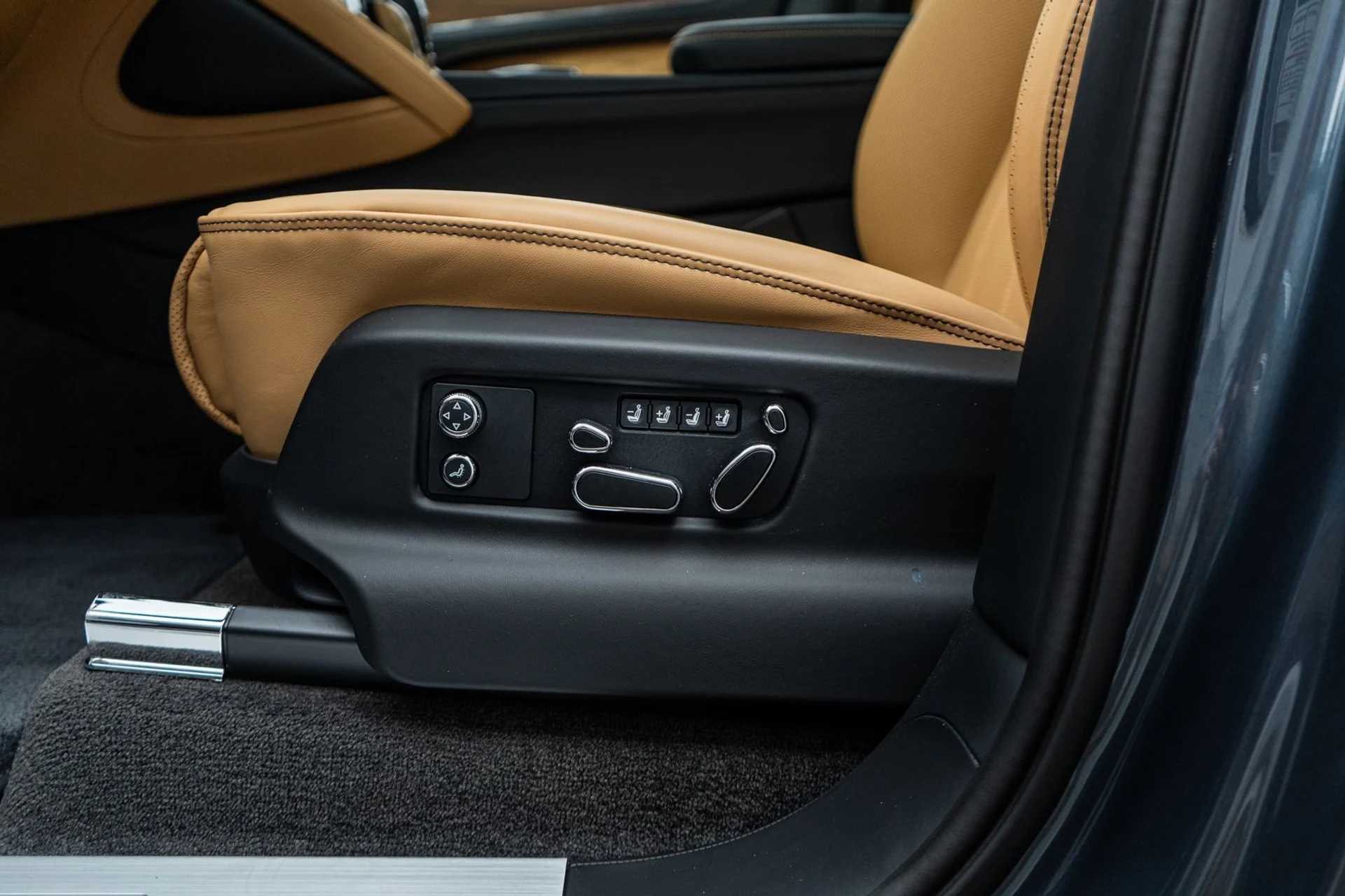 mph029_2170966166_f28877e2_21c1_494d_9c46_b4e11695fcf3_0ddf220e9b