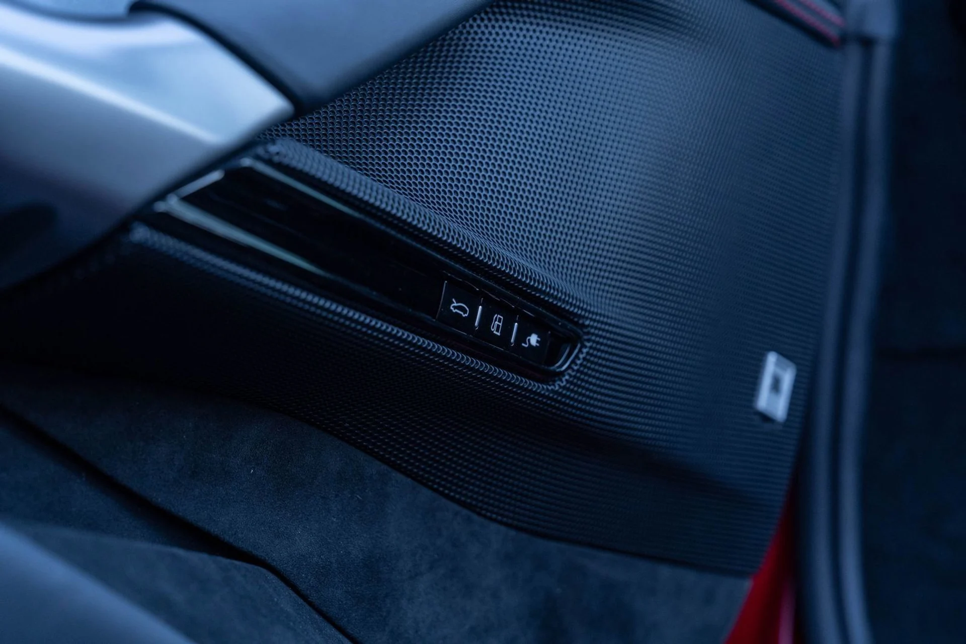 mph029_21806254_3b35c77addc449c49389d6da794f4c22_257eb9d6e3