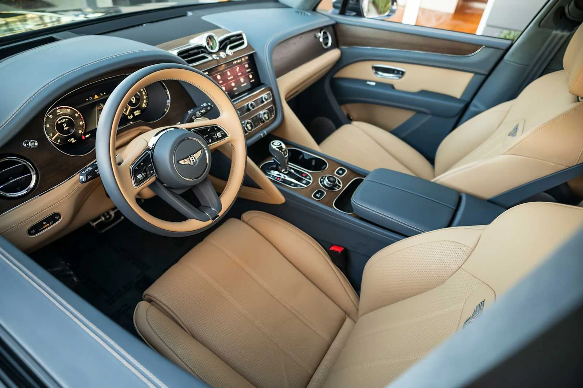 mph029_2180976297_ed8b32806d1ac72d1b1cfb327429224ex_085c61f858