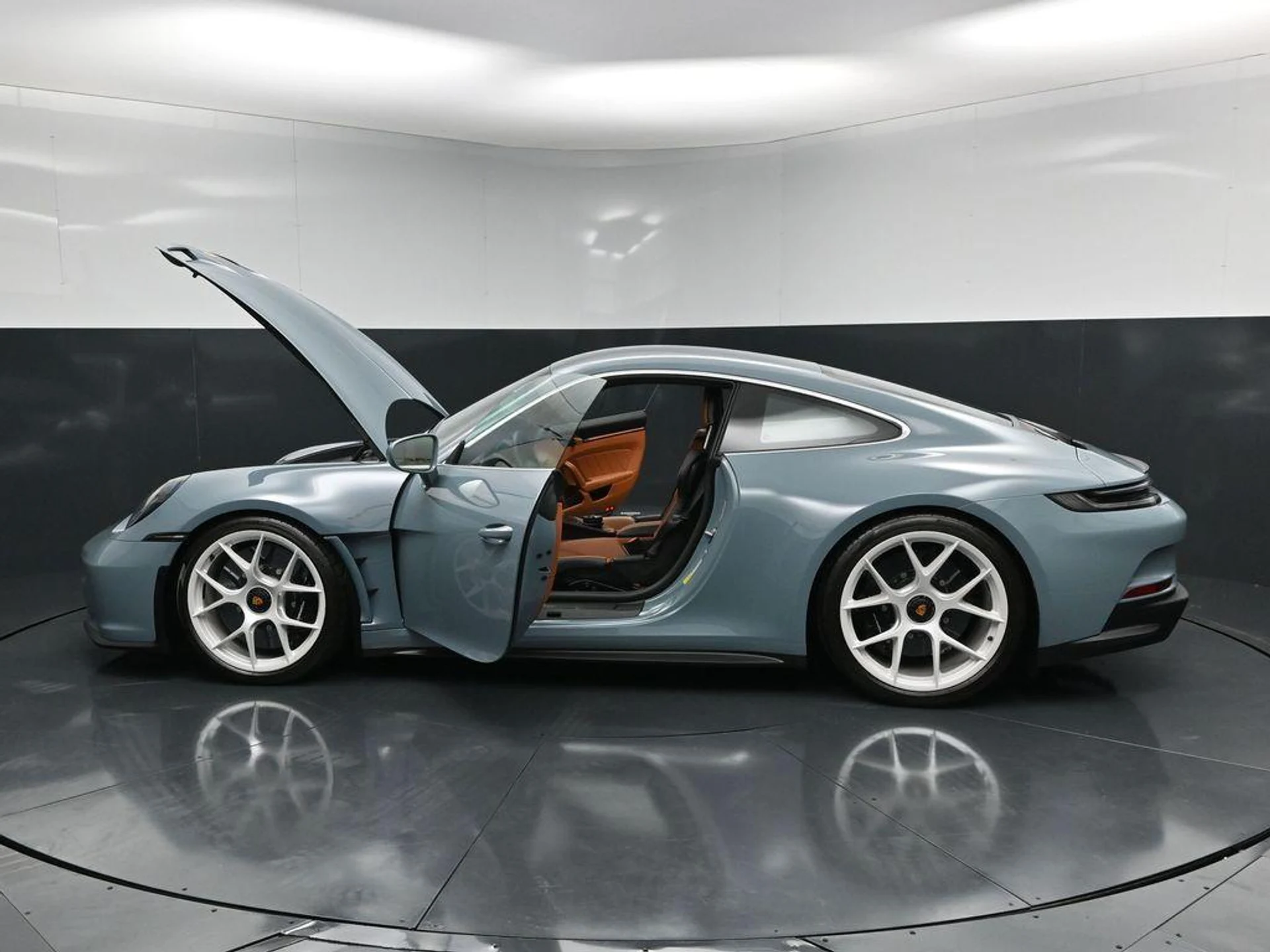 mph029_2183673524_Ri_L8z7_TR_1a6l_Xn_N_Yv90m3_9_P_Wu_Y_fcf3e81c6d