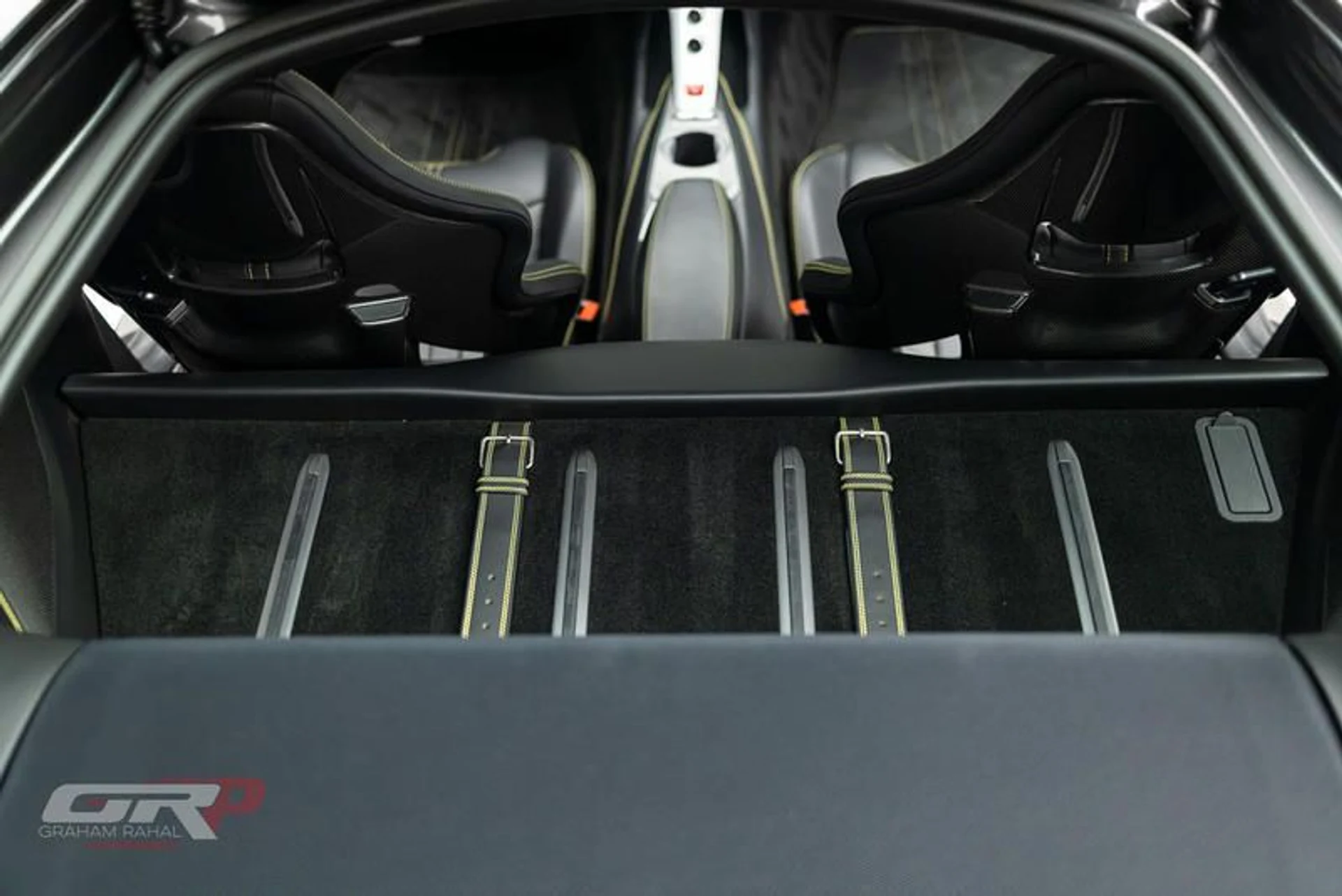 mph029_2197234253_61626121_96_AF_4_A61_9949_86_B952_BD_0032_ea18c8041d