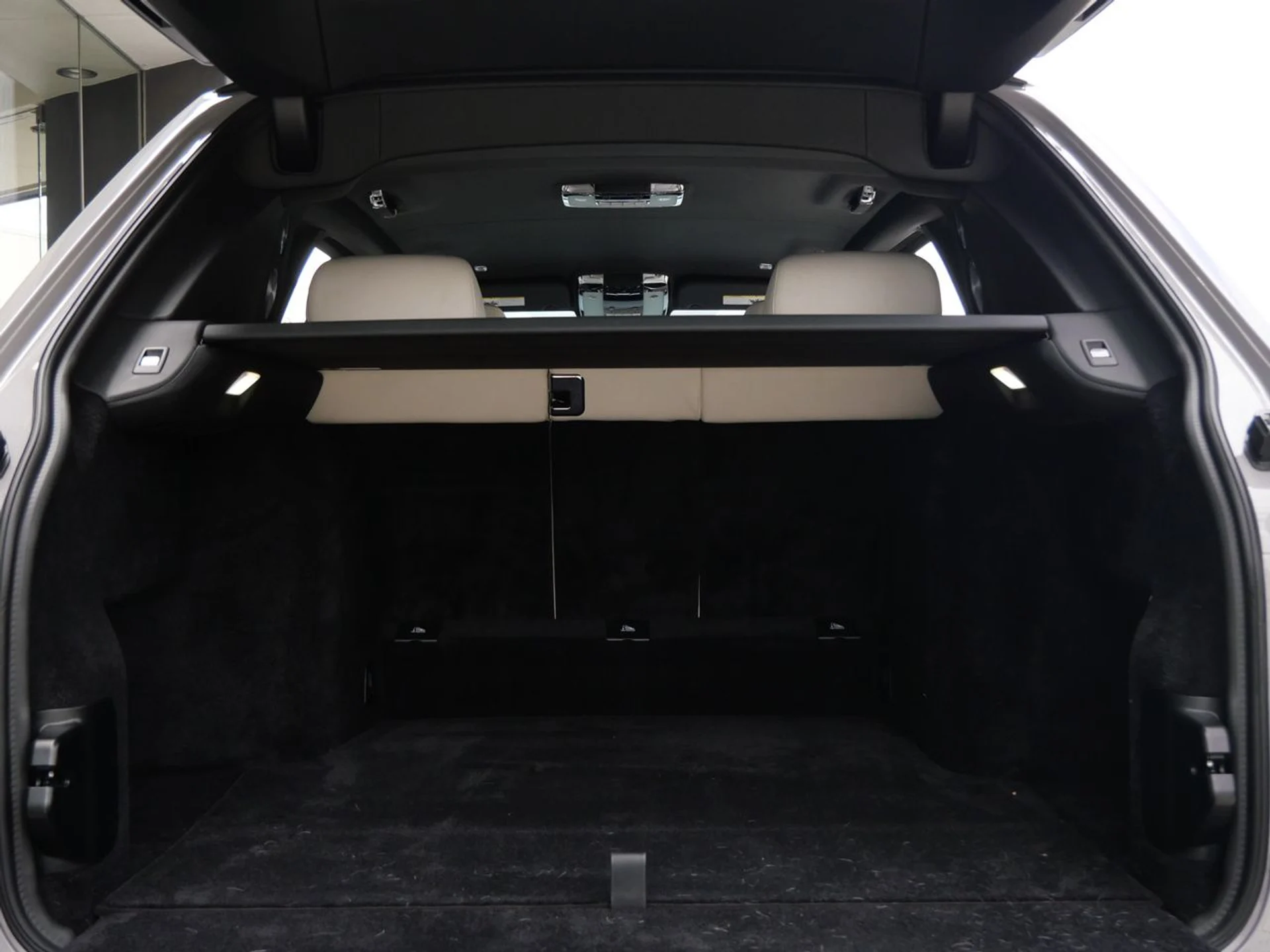 mph029_2197493799_33715c7aa4377d0ab38212cba69be548x_8e659deefa