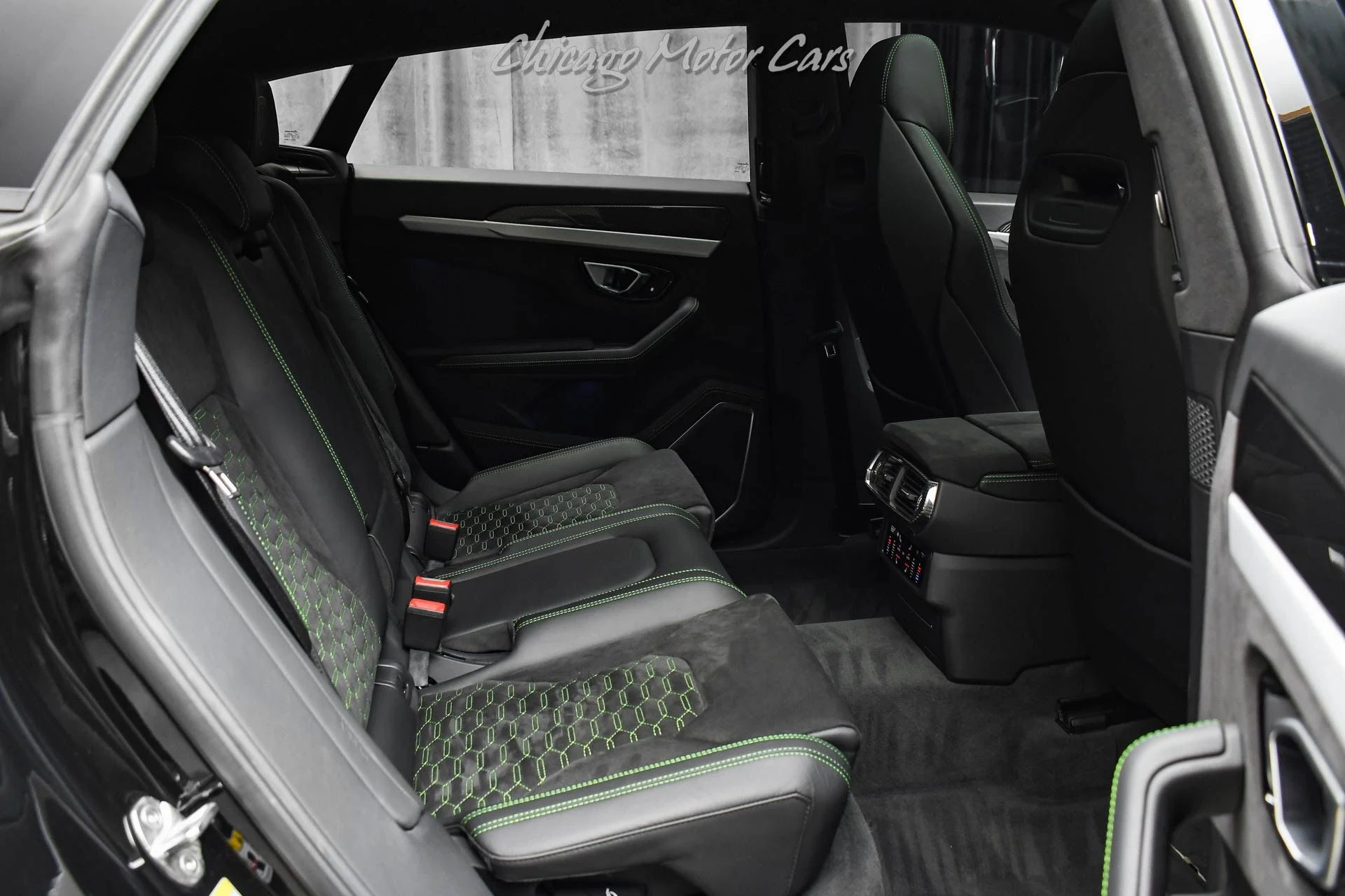 mph029_2202366886_12489_p30_l_cd69681894