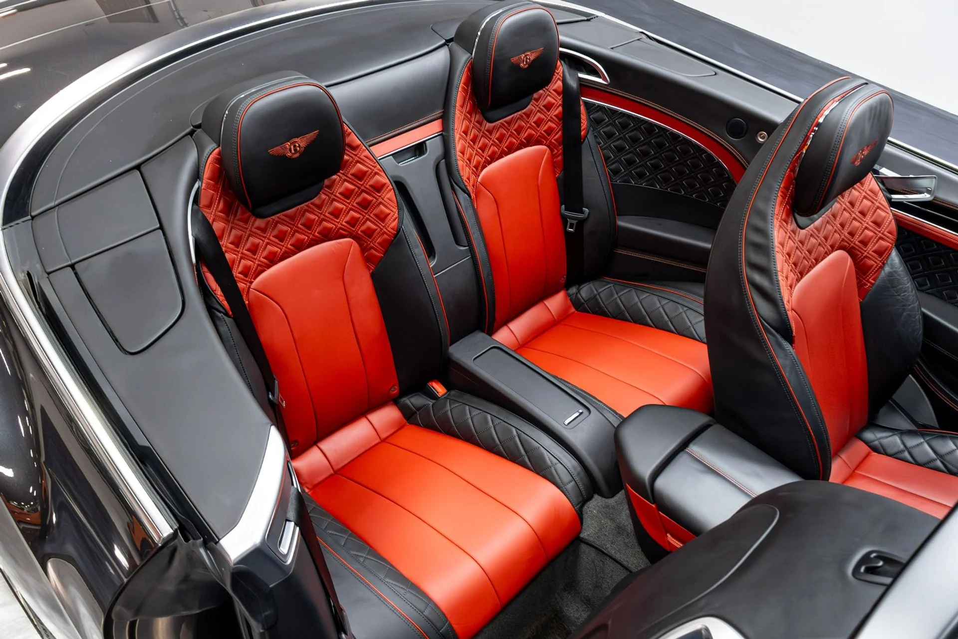 mph029_2204224549_Used_2020_Bentley_Continental_GT_V8_1775255845_0b9e9787f5