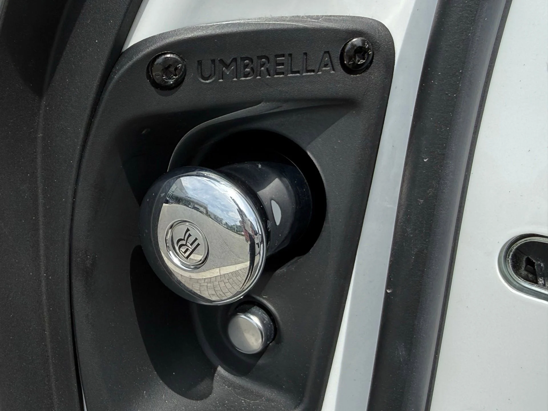 mph029_2211358334_21ac9ecc5f384e16b9665976d87428a0_c07d29b014