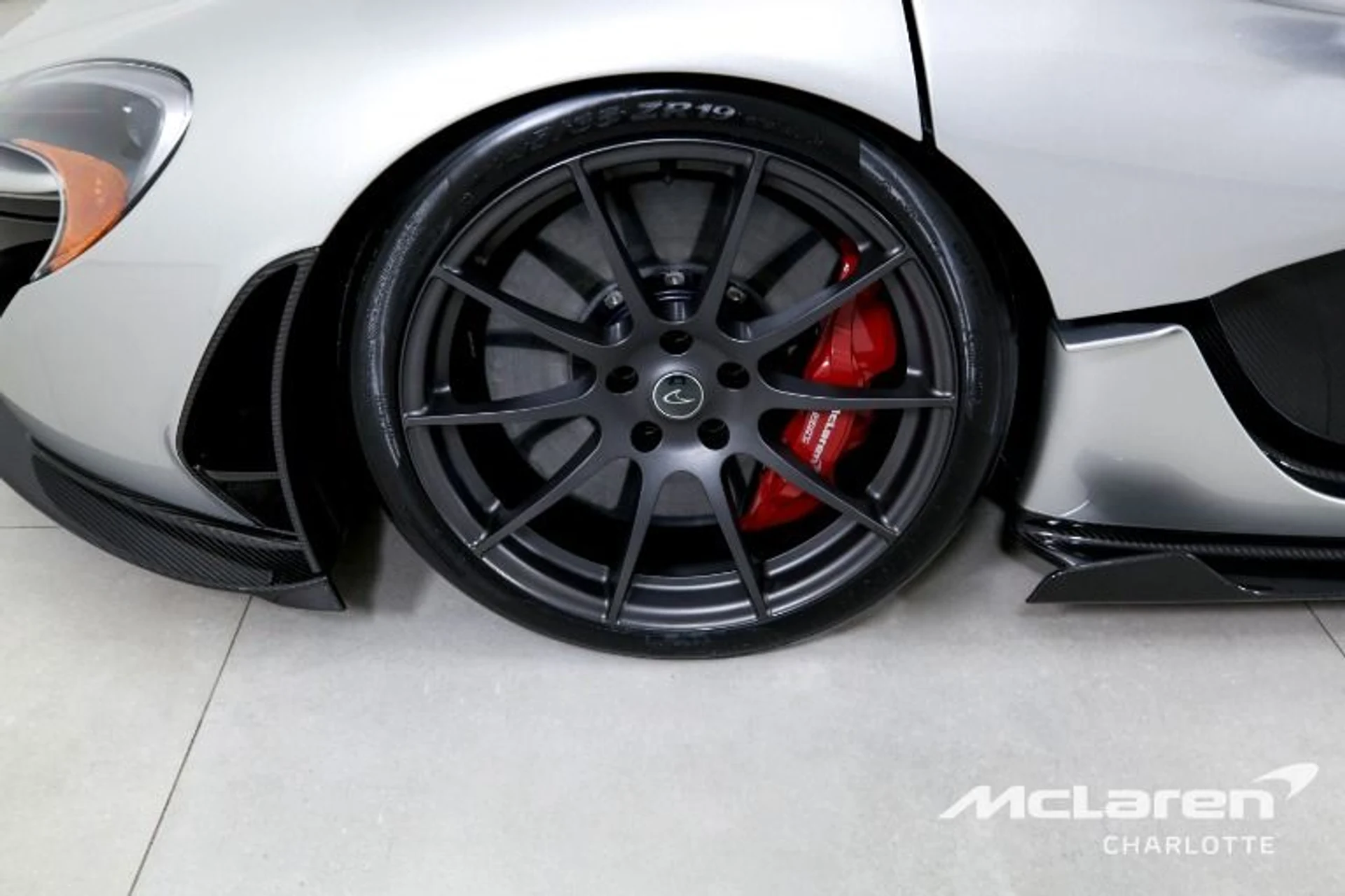 mph029_2212177743_Used_2015_Mc_Laren_P1_b533f5adf9