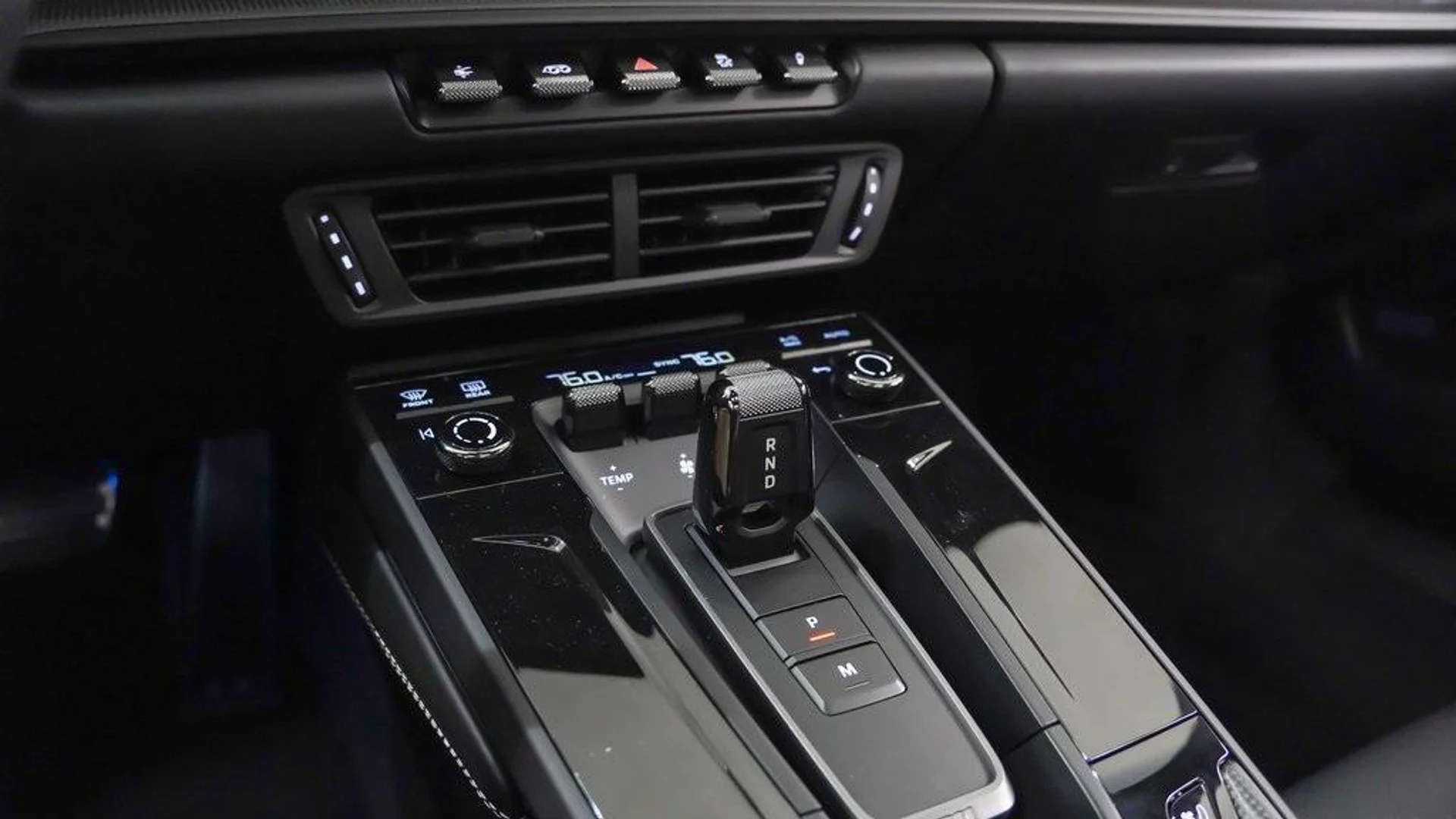 mph029_2220702321_SZU_7_MAE_6_Yzy8_VBAV_Hf_Qx_Otm_W_Fu_I_8e16027975