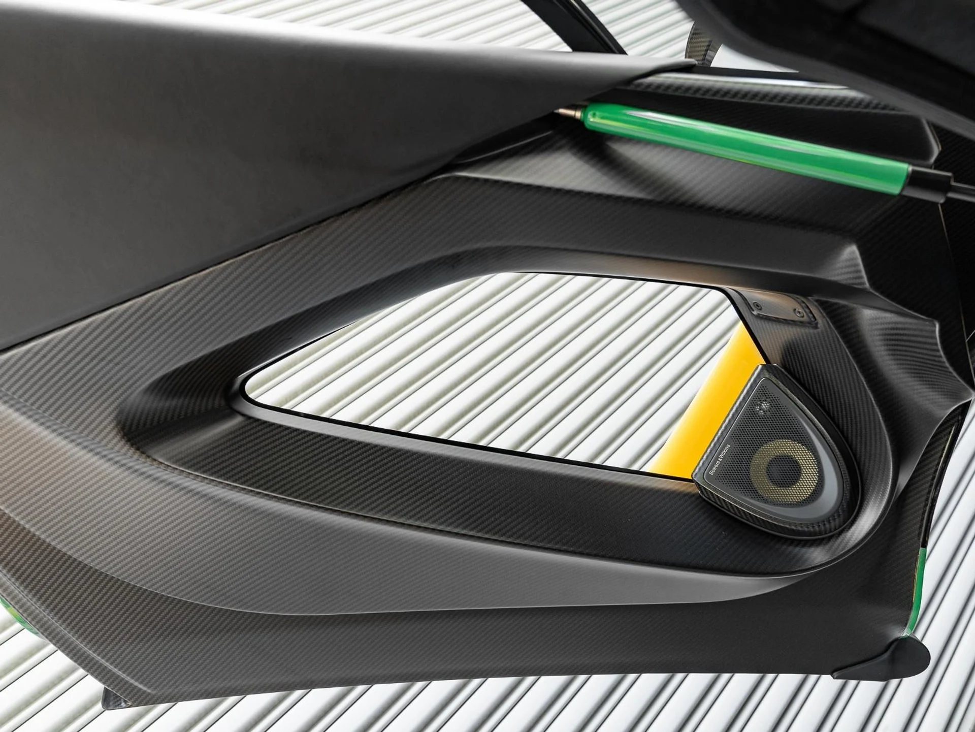 mph029_2221063491_Used_2019_Mc_Laren_Senna_1759770557_28744e01bd