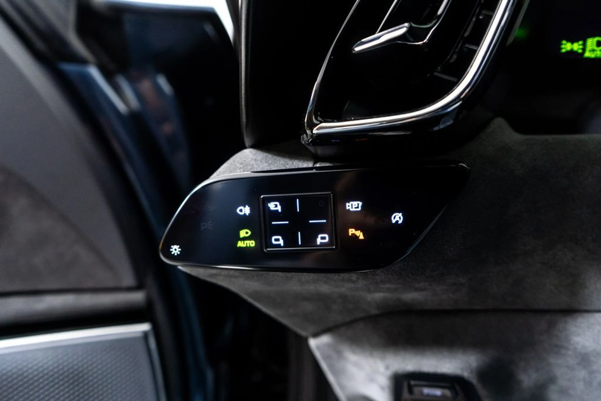 mph029_2224477249_edd30888_3839_45b3_af6e_fb768c8e9138_f7a6d2c096