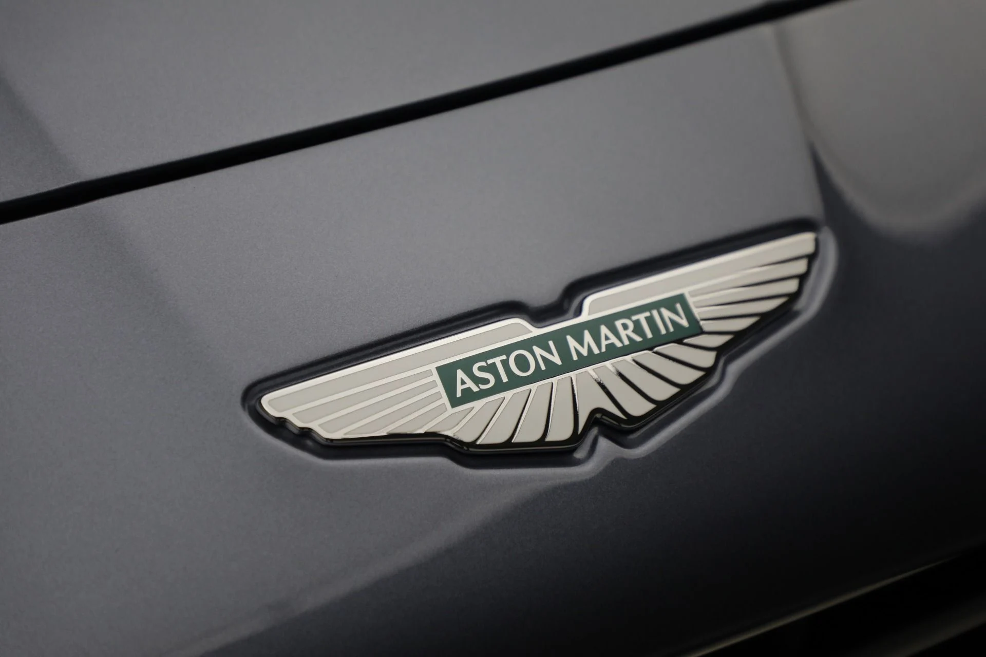 mph029_2229992158_New_2025_Aston_Martin_Vanquish_1738262610_bae791345b