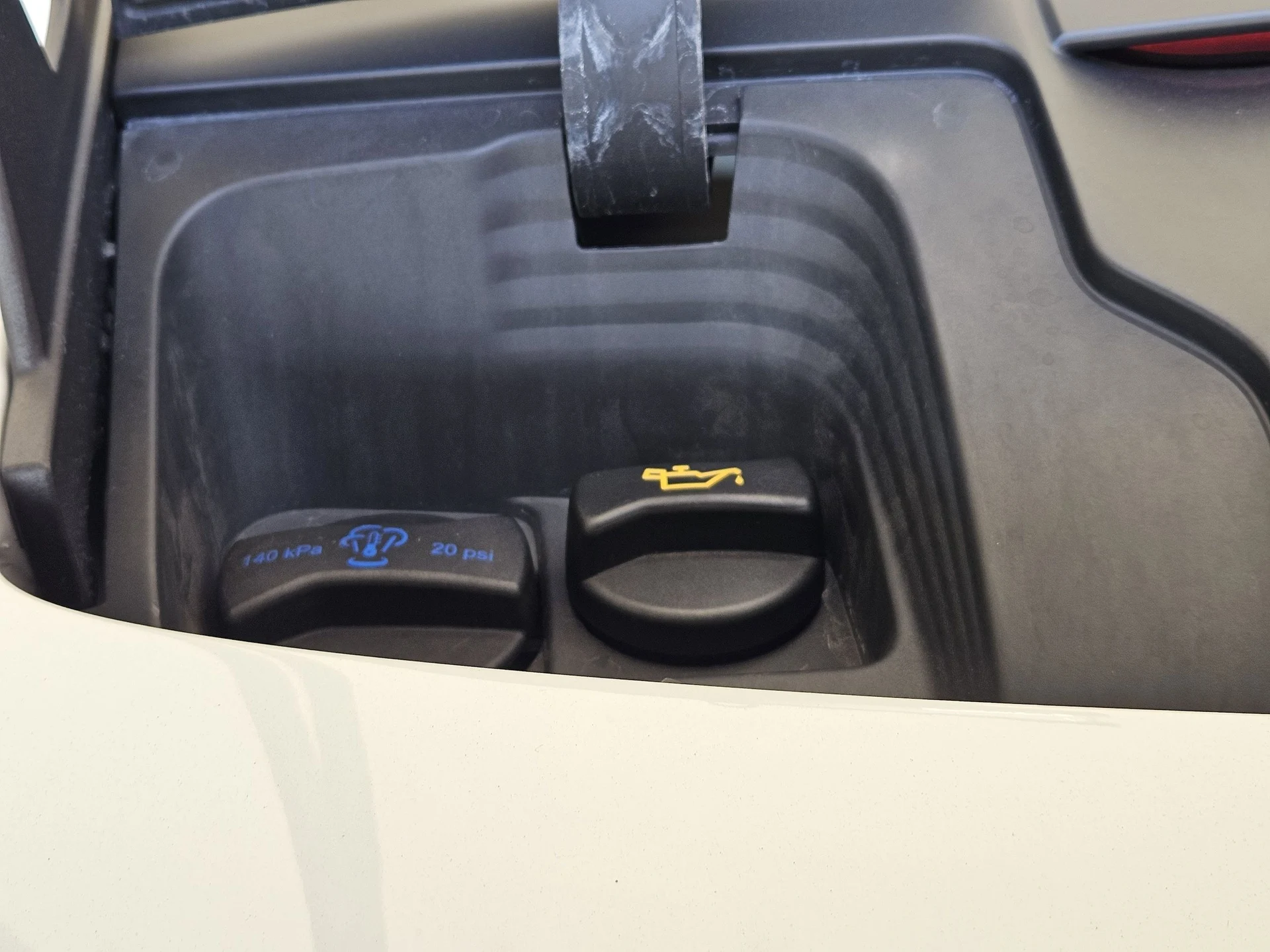 mph029_2231649325_b885bb6229b857d827c2ea77c43c2519x_328ca541c9