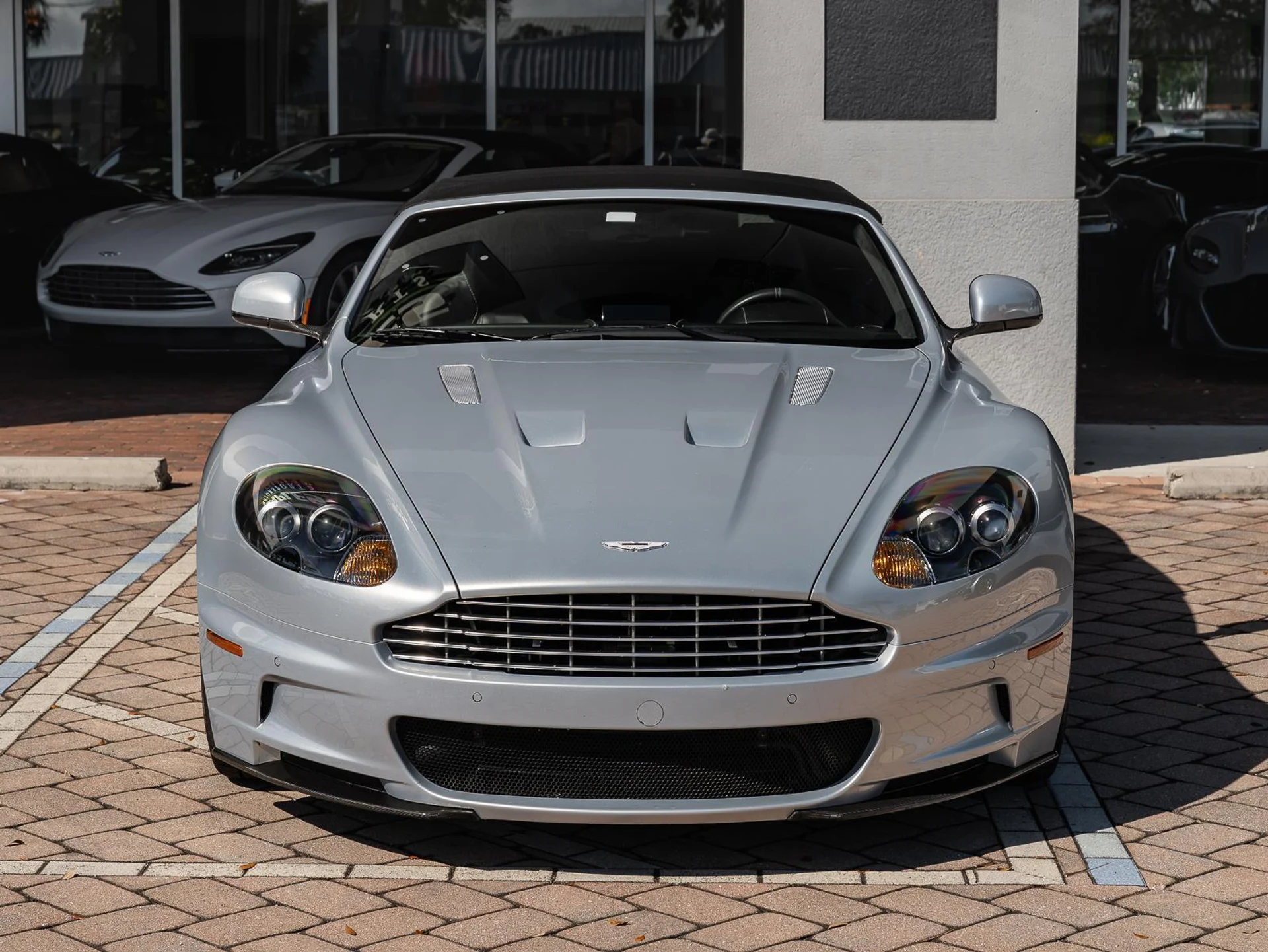 mph029_2232029654_Used_2010_Aston_Martin_DBS_2dr_Volante_1771496228_f472c051bd