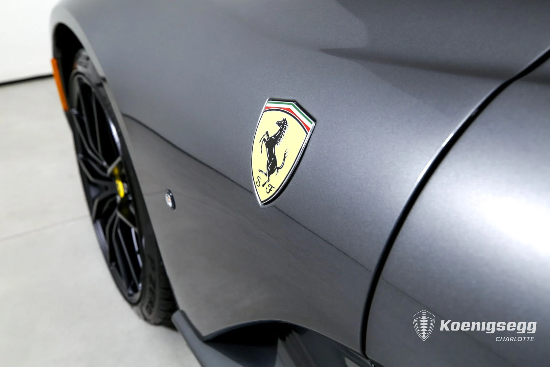 mph029_2238697531_Used_2020_Ferrari_812_Superfast_1718728574_68c4a66f20