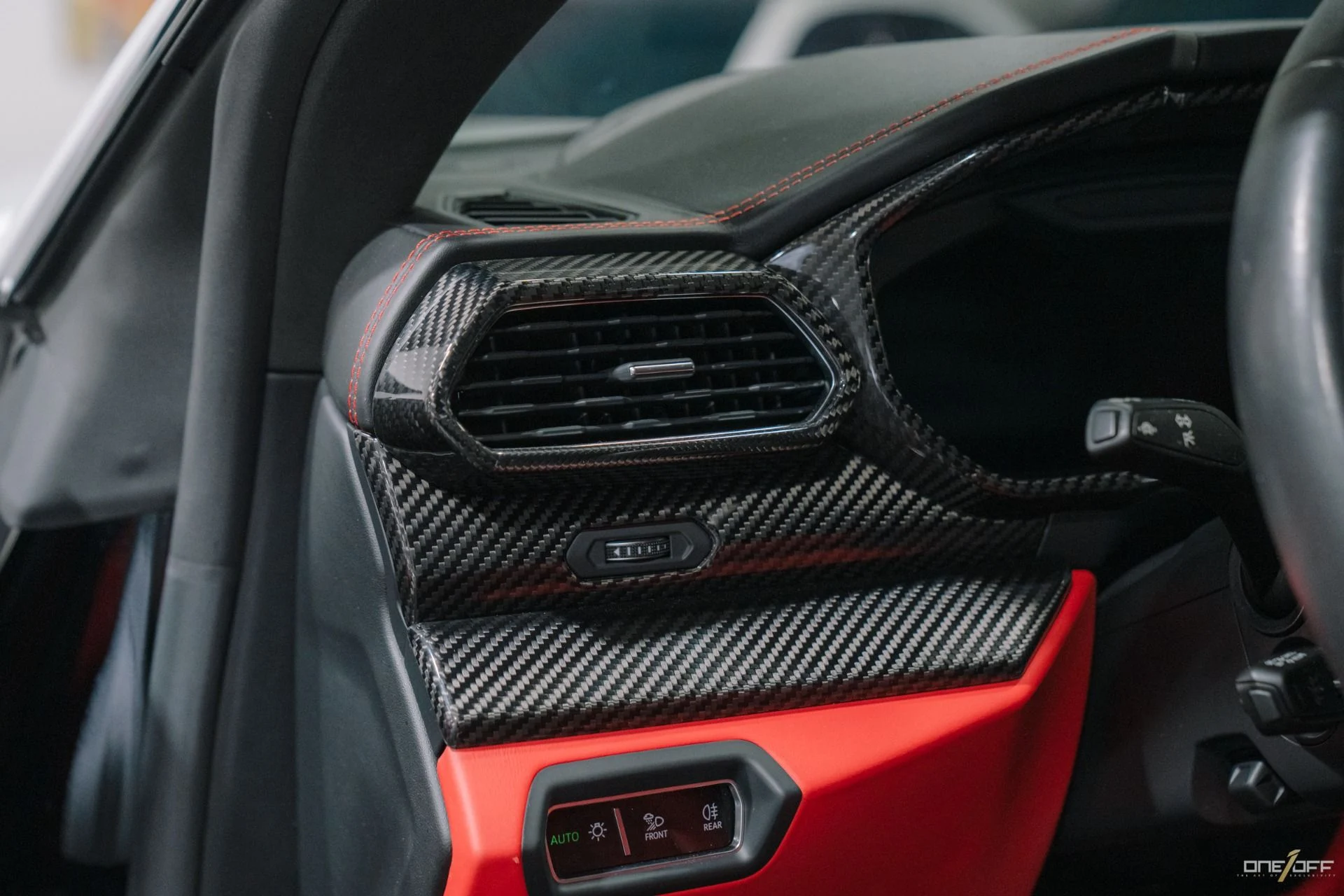 mph029_2239503509_Used_2019_Lamborghini_Urus_Tastefully_Modified_FI_Exhaust_Satin_White_Wrap_Bang_Olufsen_1760629908_316c8d523e
