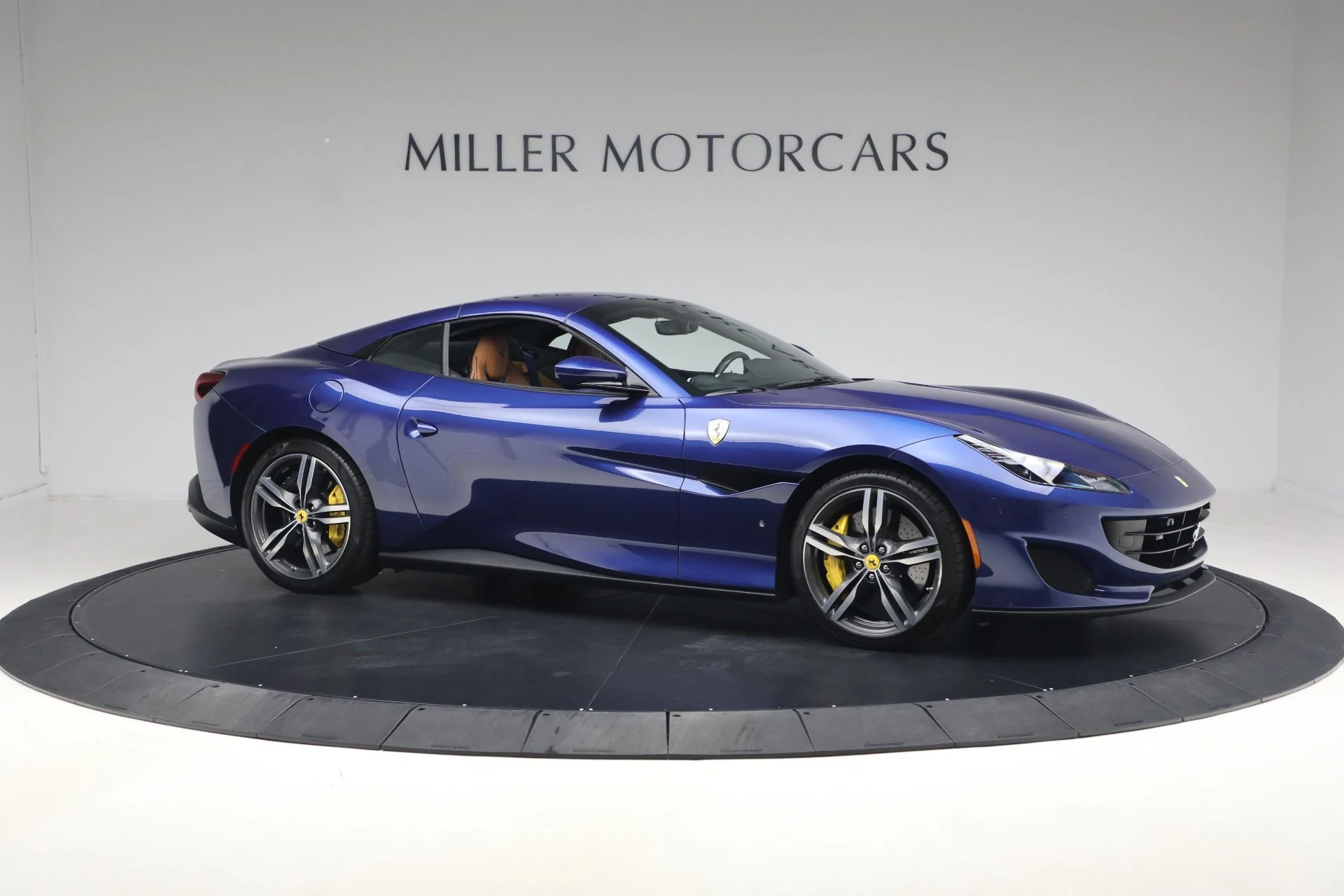 mph029_2245155639_Used_2020_Ferrari_Portofino_1775654486_315fa364e3