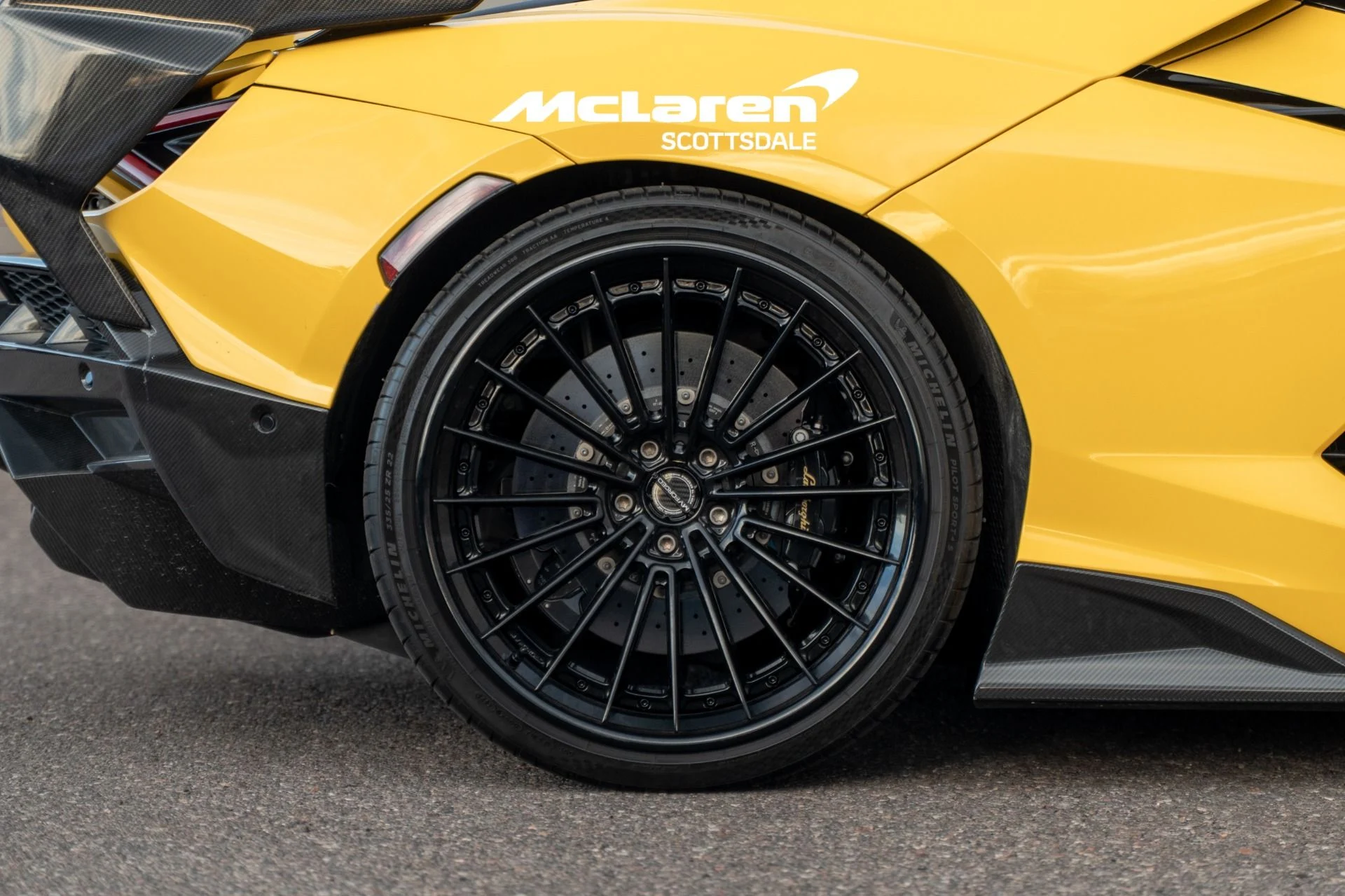 mph029_2258016768_Used_2024_LAMBORGHINI_REVUELTO_1769456889_f3453ce3da