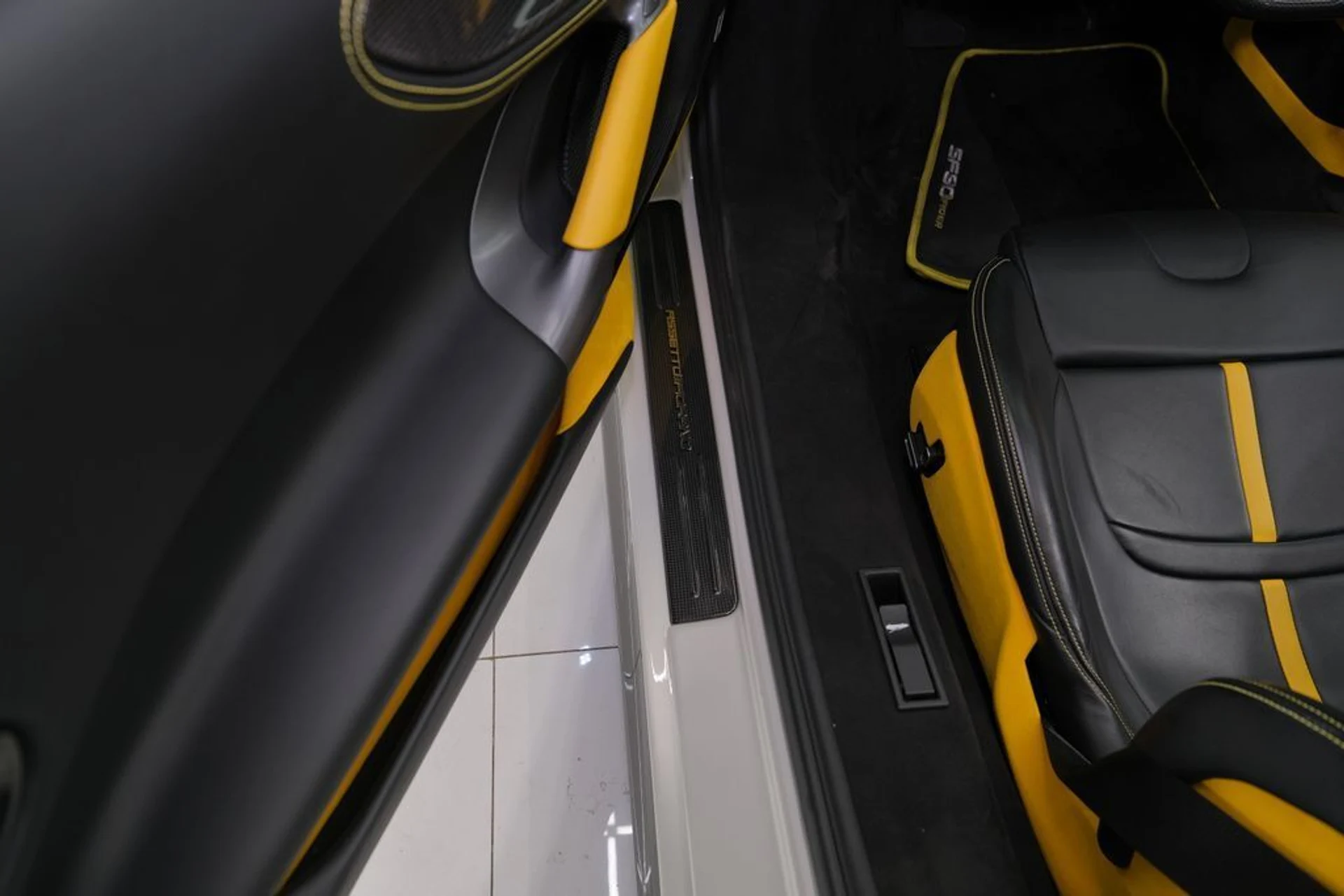 mph029_2263022180_24bc3ca46615b844dd785c789b00f6c9_ba5c3a20b9