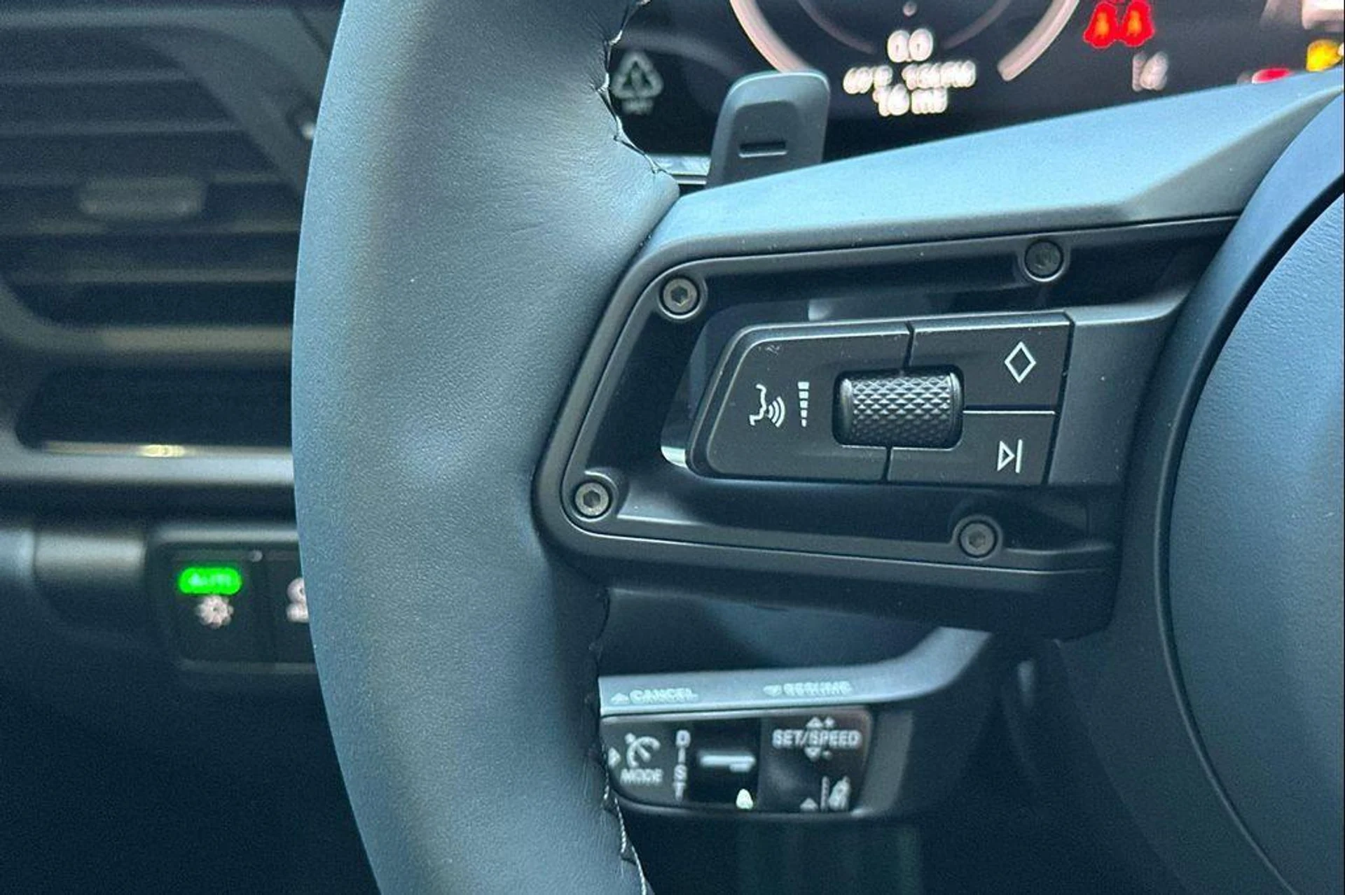 mph029_2268083820_Q_Qp_F_Dj_IF_Mi_Co_V_Npi_Tir_UG_7_S1m9c_865c4ec315