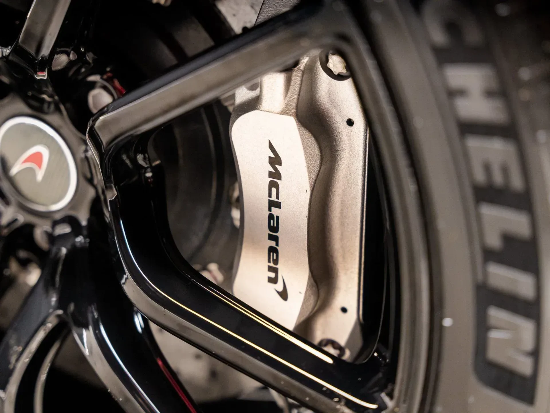 mph029_2274353197_7f1ecff0_de67_4054_aaab_67866556984b_2d124f38c5