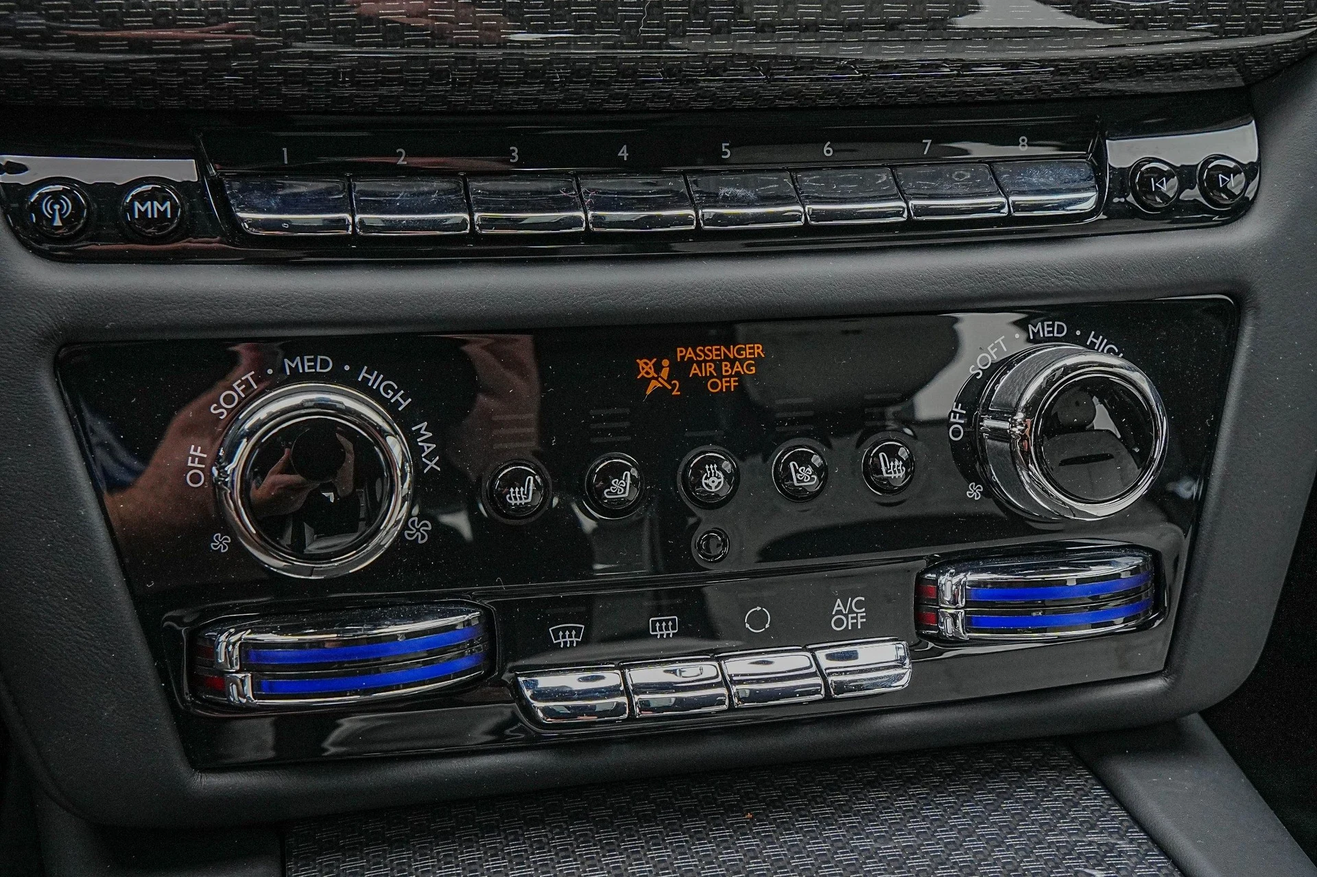 mph029_2274518960_Hi_Tech_Luxury_Imports_LLC_SCA_33_GZ_06_SU_228684_image_29_690a341f7a