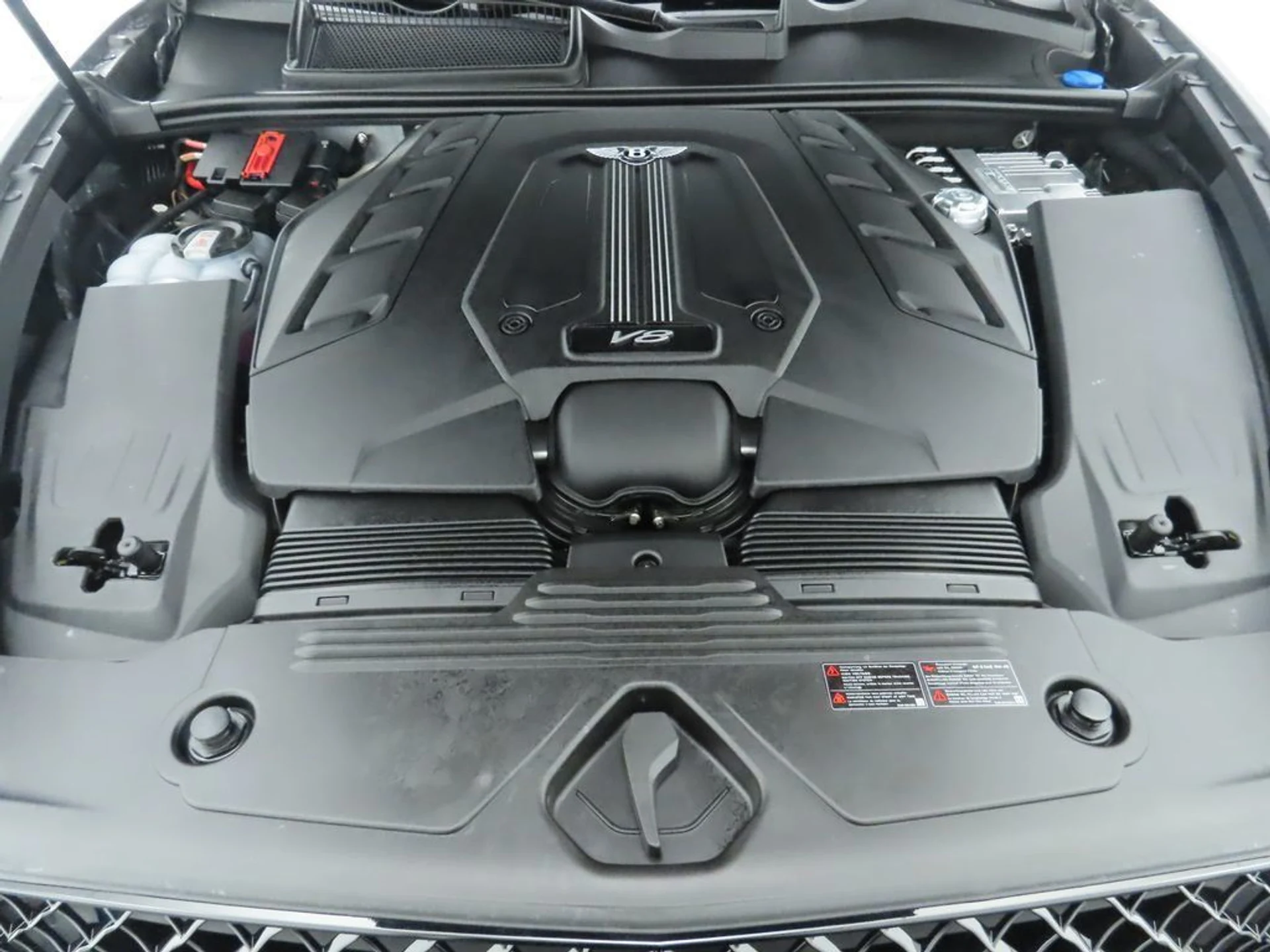 mph029_2276025183_new_2026_bentley_bentayga_8119_22950936_30_1024_01d4c81fbb