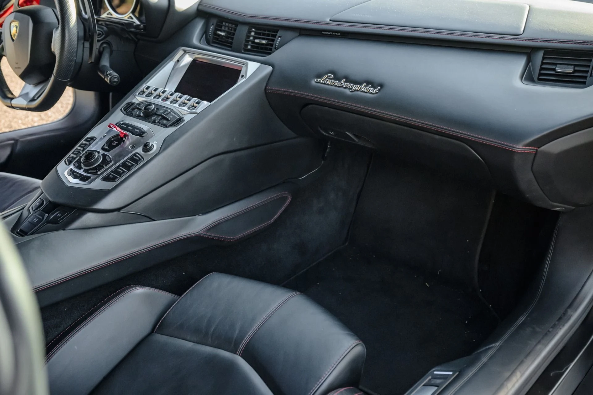 mph029_228085971_12776_p30_l_fa9a71037c