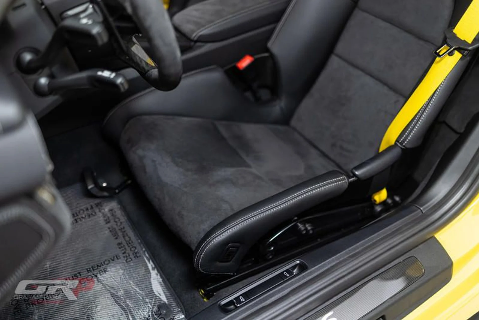 mph029_2283860513_E87_C5_F77_0098_486_A_BA_1_A_2_D26760_CB_426_f5e431adab