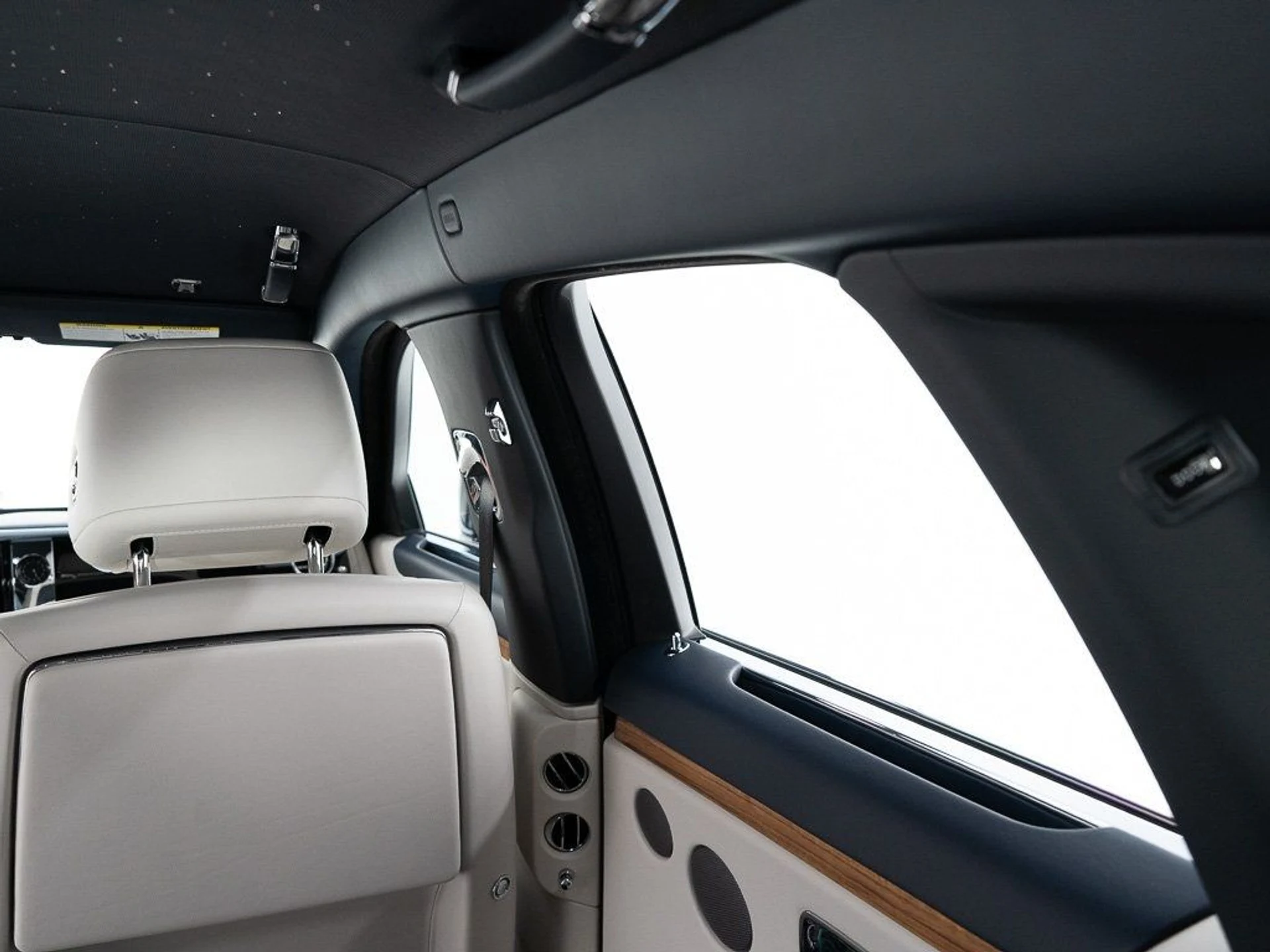 mph029_2284652744_9be174d74d7c52695a2e5c61466a8a53_d296f1eb0d