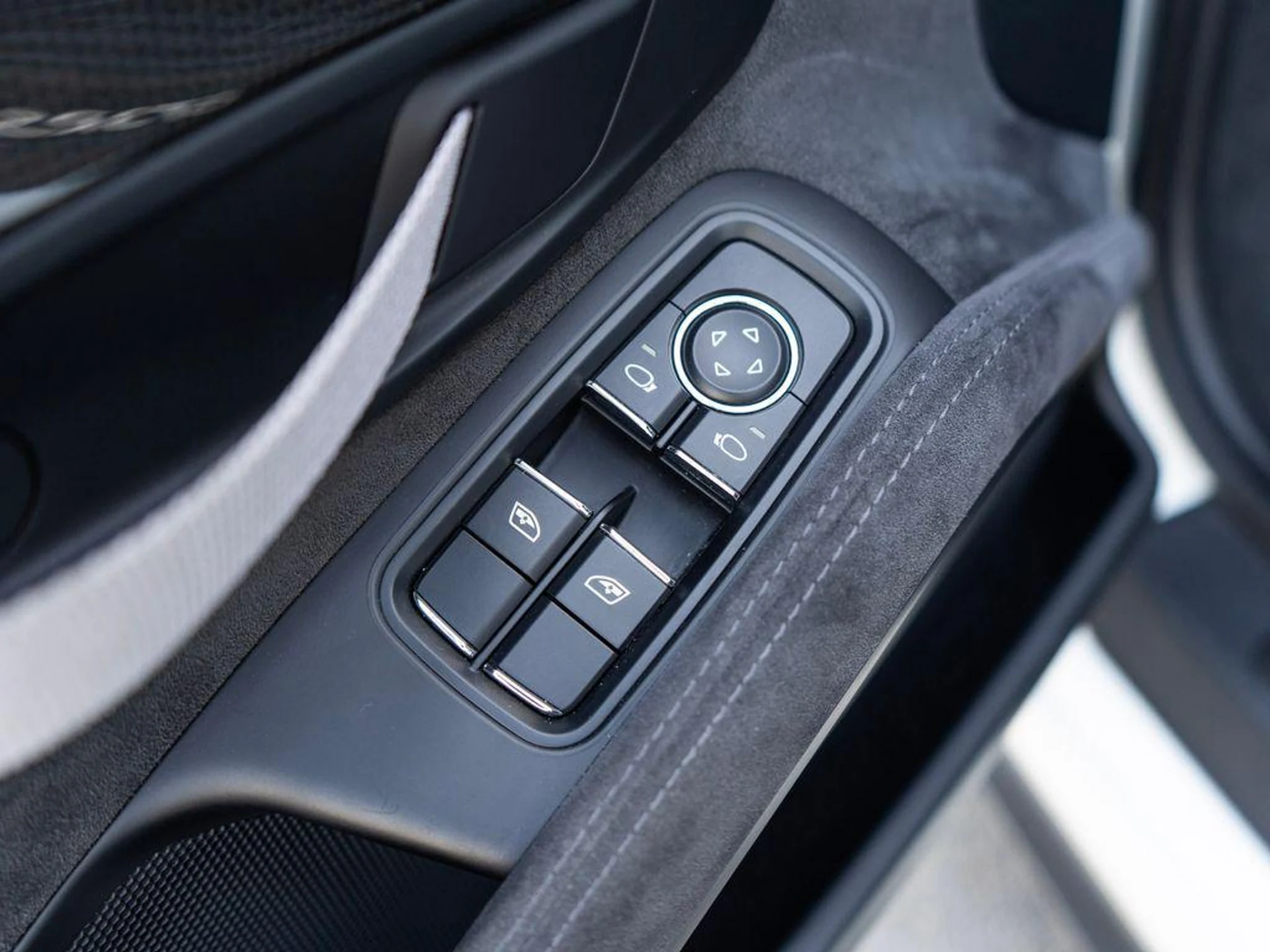 mph029_2294677499_z1c_I0_KG_8ao7_Ru5_Nixq_Z_Dm_Ja4b0k_a7c789070b