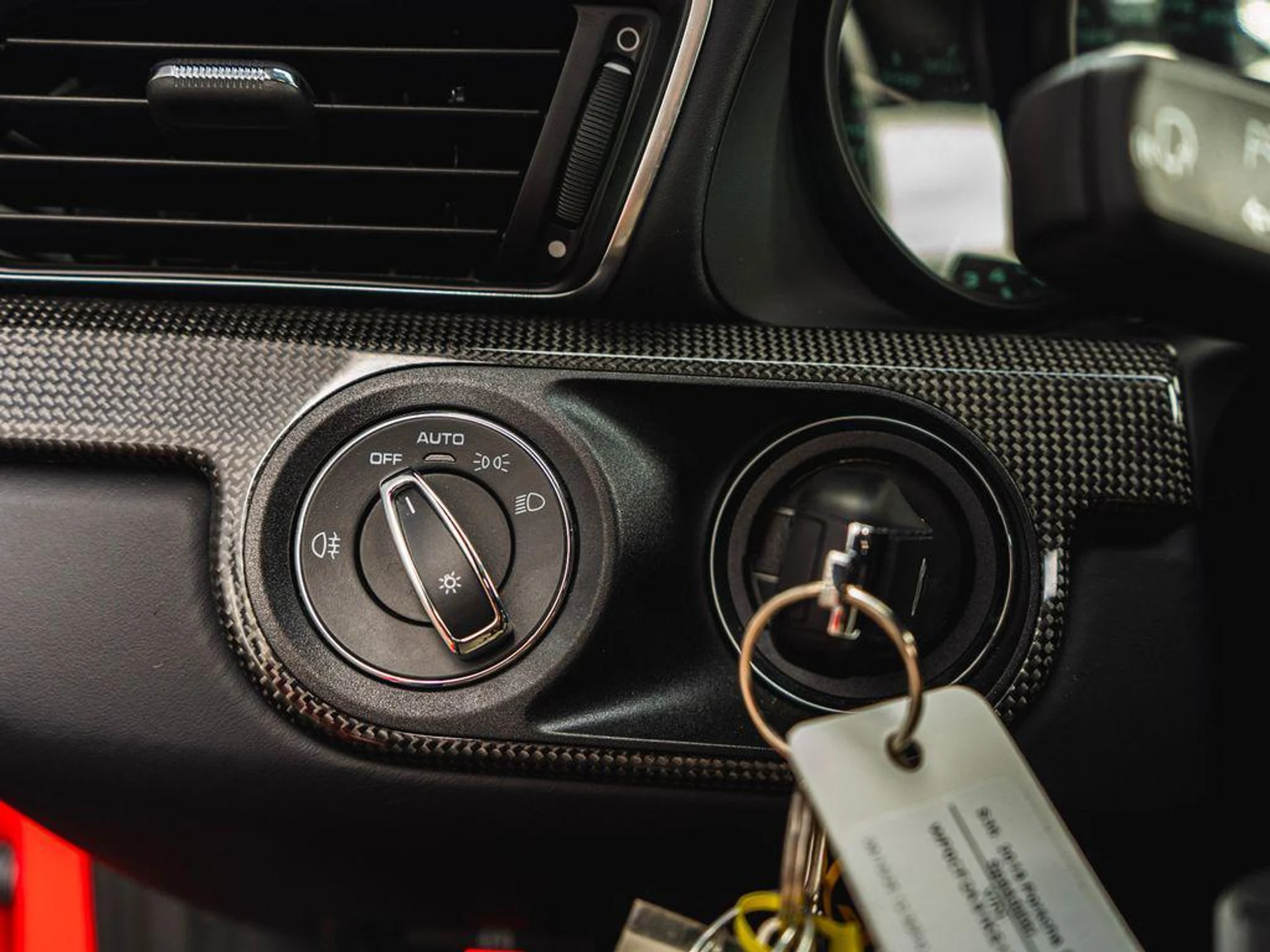 mph029_2302405189_Gf_Me_Sf_ZP_Yx3n_CNJLPT_5d0_PPP_Qkg_c2e5c5d71c