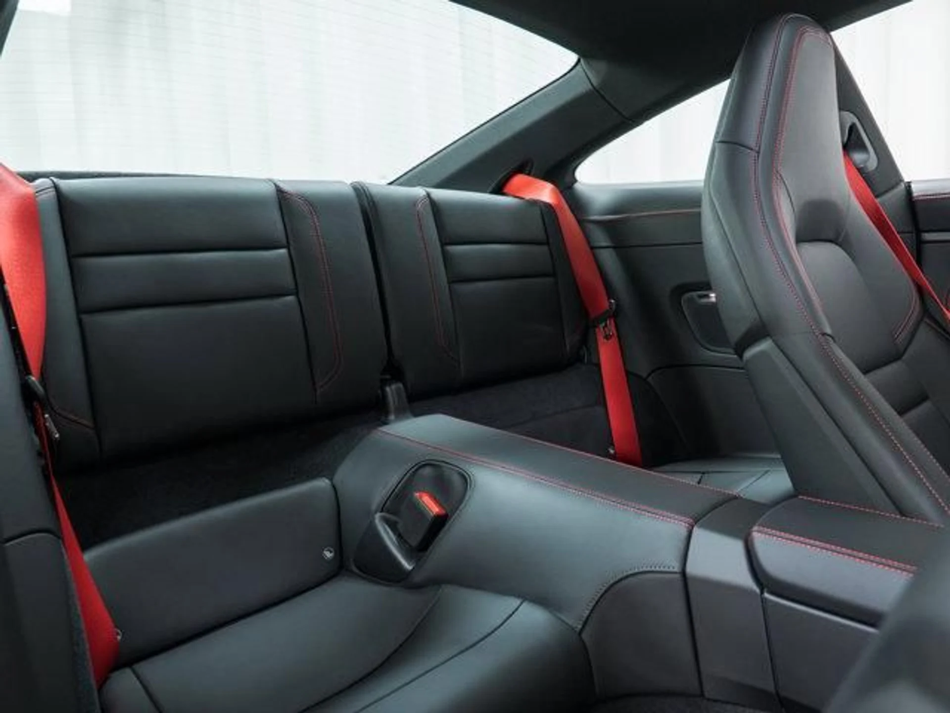 mph029_230322459_Bvqi9iw_Pa_HRL_0_Tzc6oxp3n0_F_Pw_fc5d176de7