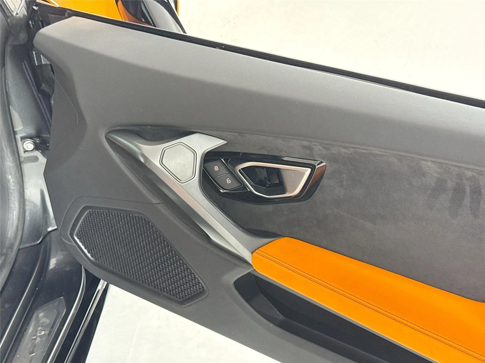 mph029_23058644_beea58a0ef762568e43a5a9692a05df9_6b44a40ee7